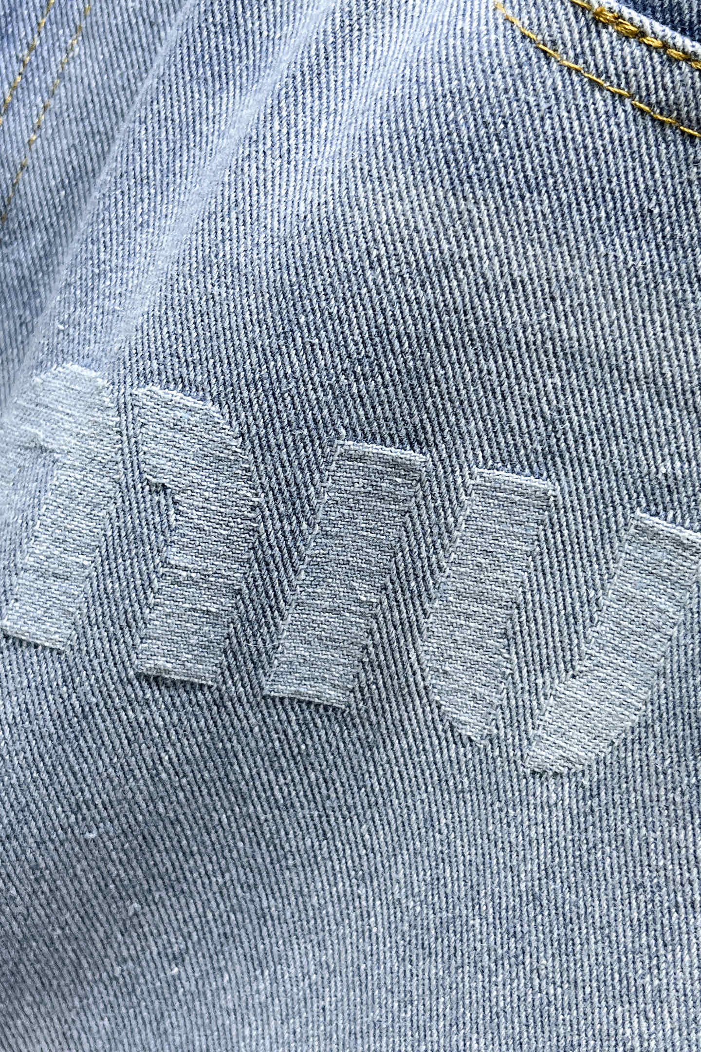 “P600 MIU 2025 New Jeans: Original Re-engineering, Classic Logo Design, Cowboy Customization Available” - 图片 7