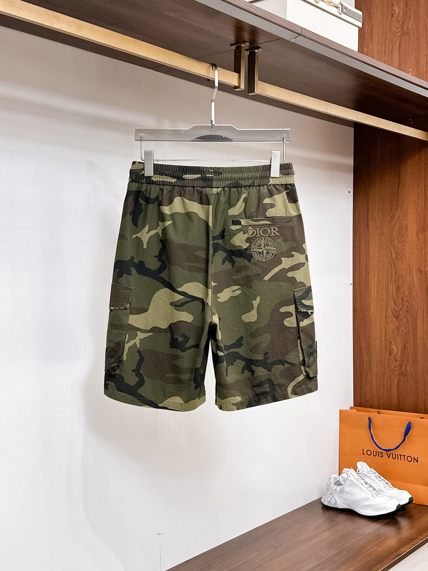 Dior  休闲短裤服装 3