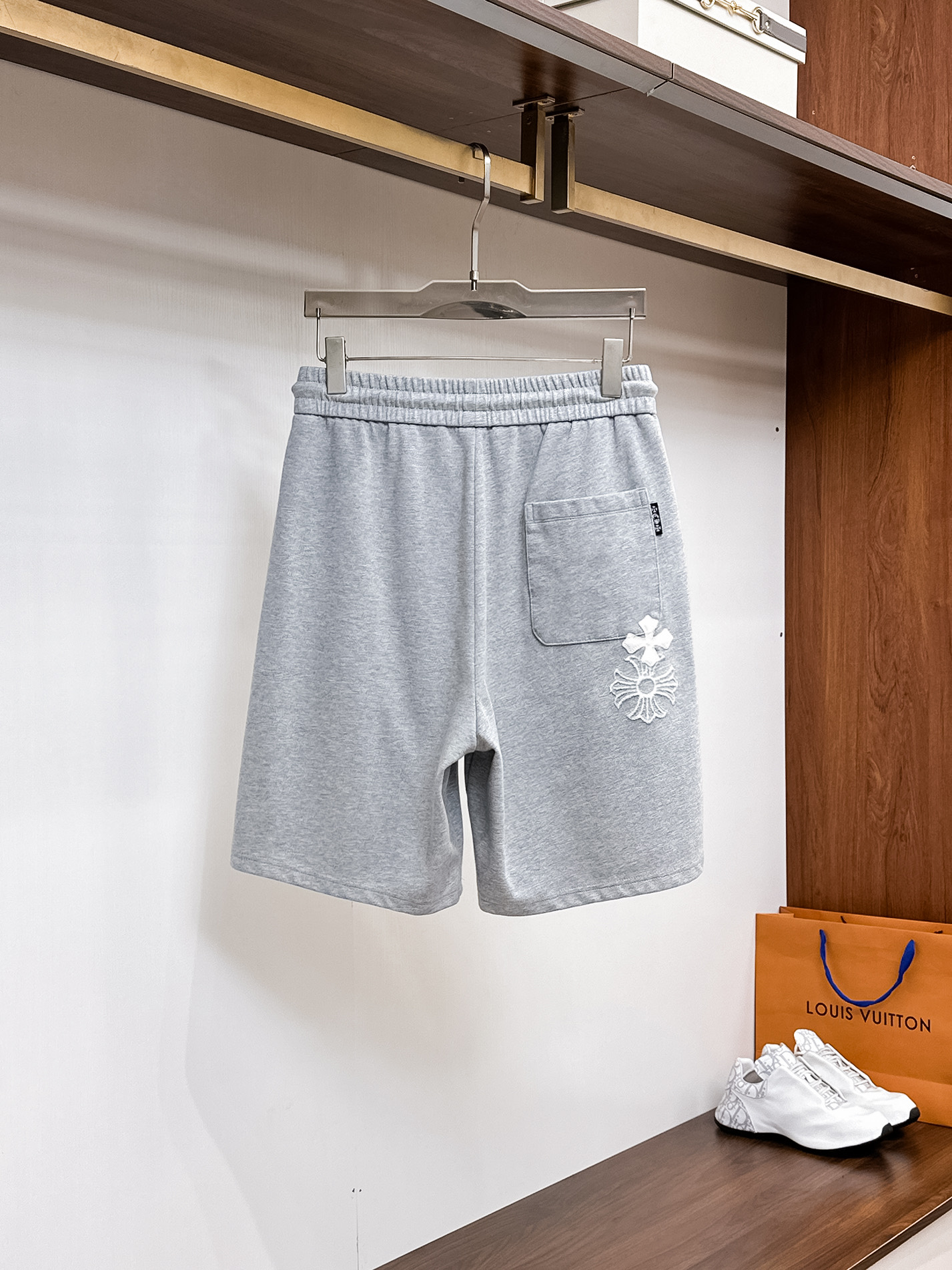 Kroon  休闲短裤服装 2