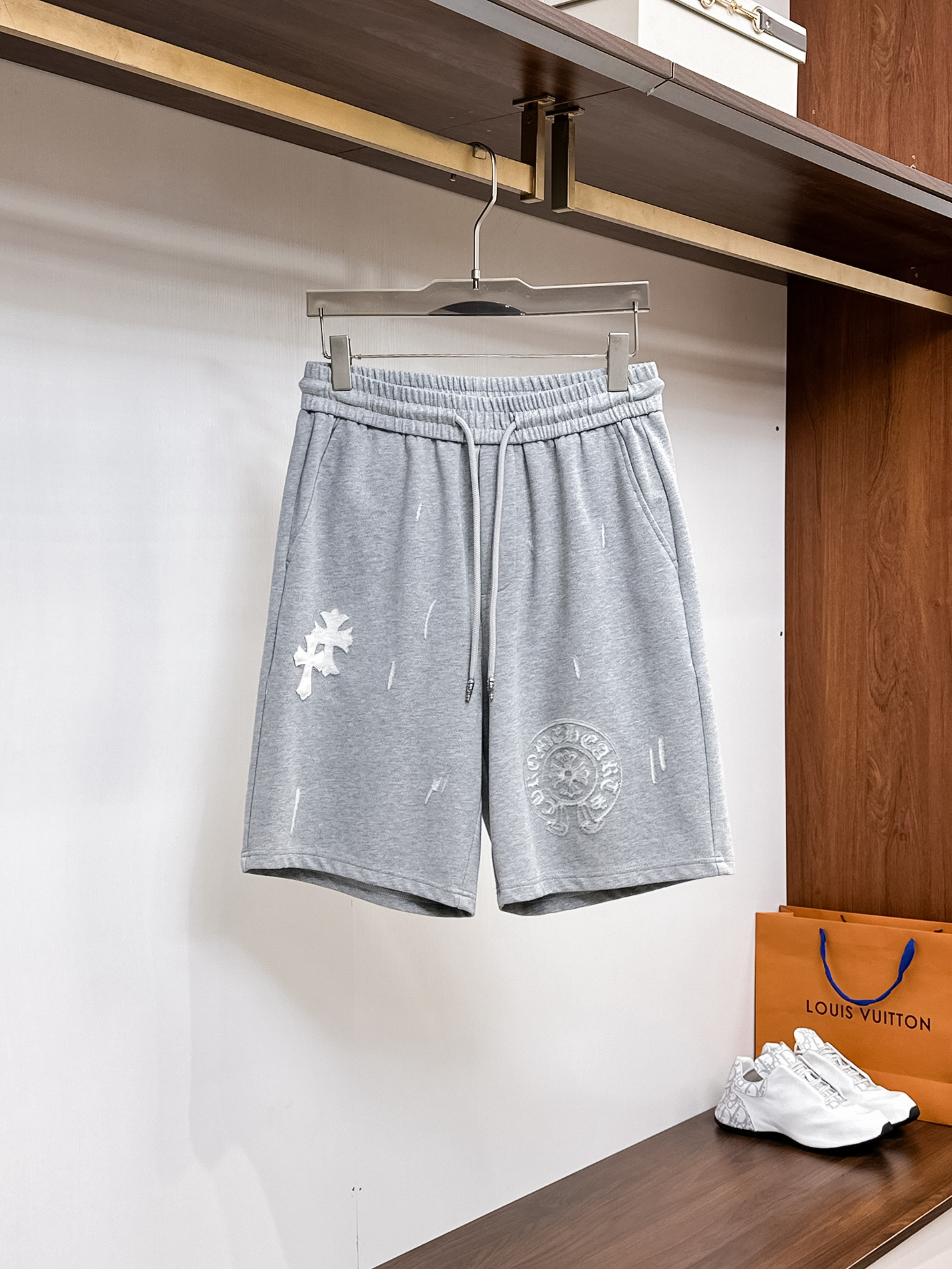 克罗心  顶级货品🐮🆕2025夏季新款休闲短裤！官网同步发...