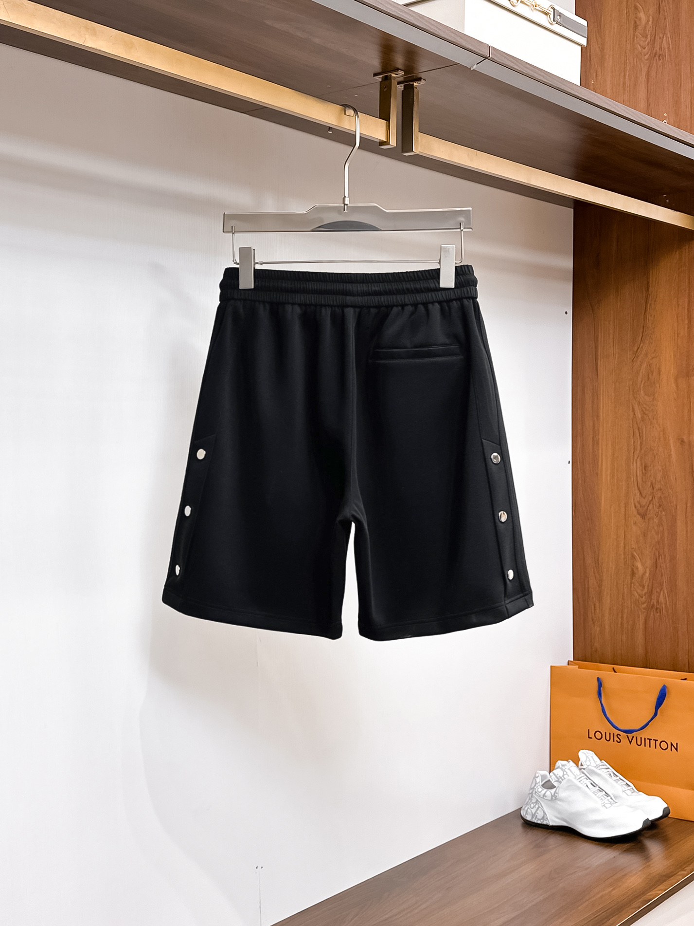 MIU  休闲短裤服装 3