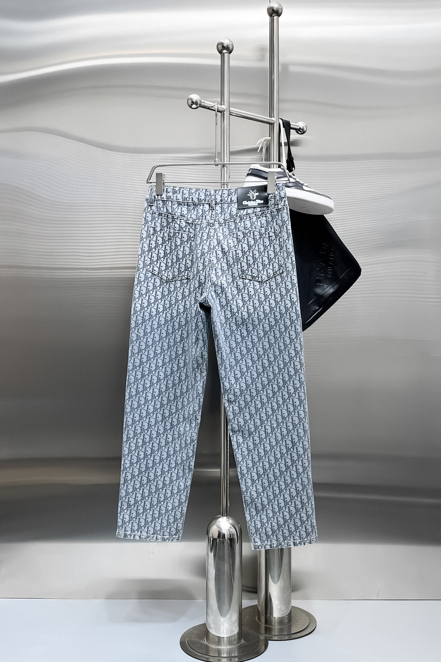 “P600 DI 2025 New Original Jeans with Classic Logo Design and Customized Cowboys” - 图片 2
