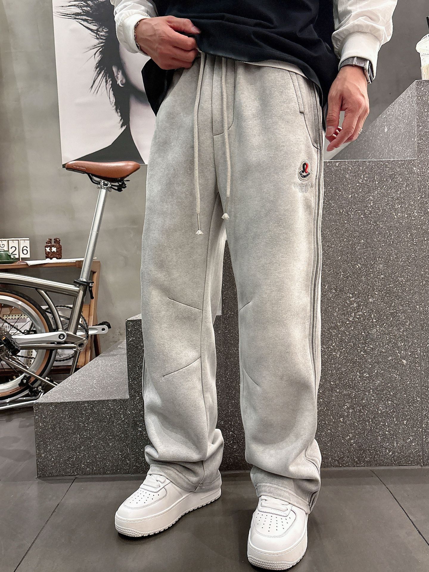 Classic Logo Casual Pants - Comfortable Custom Fabric, Perfect for Autumn/Winter 3 i1756798785252 591 0 11