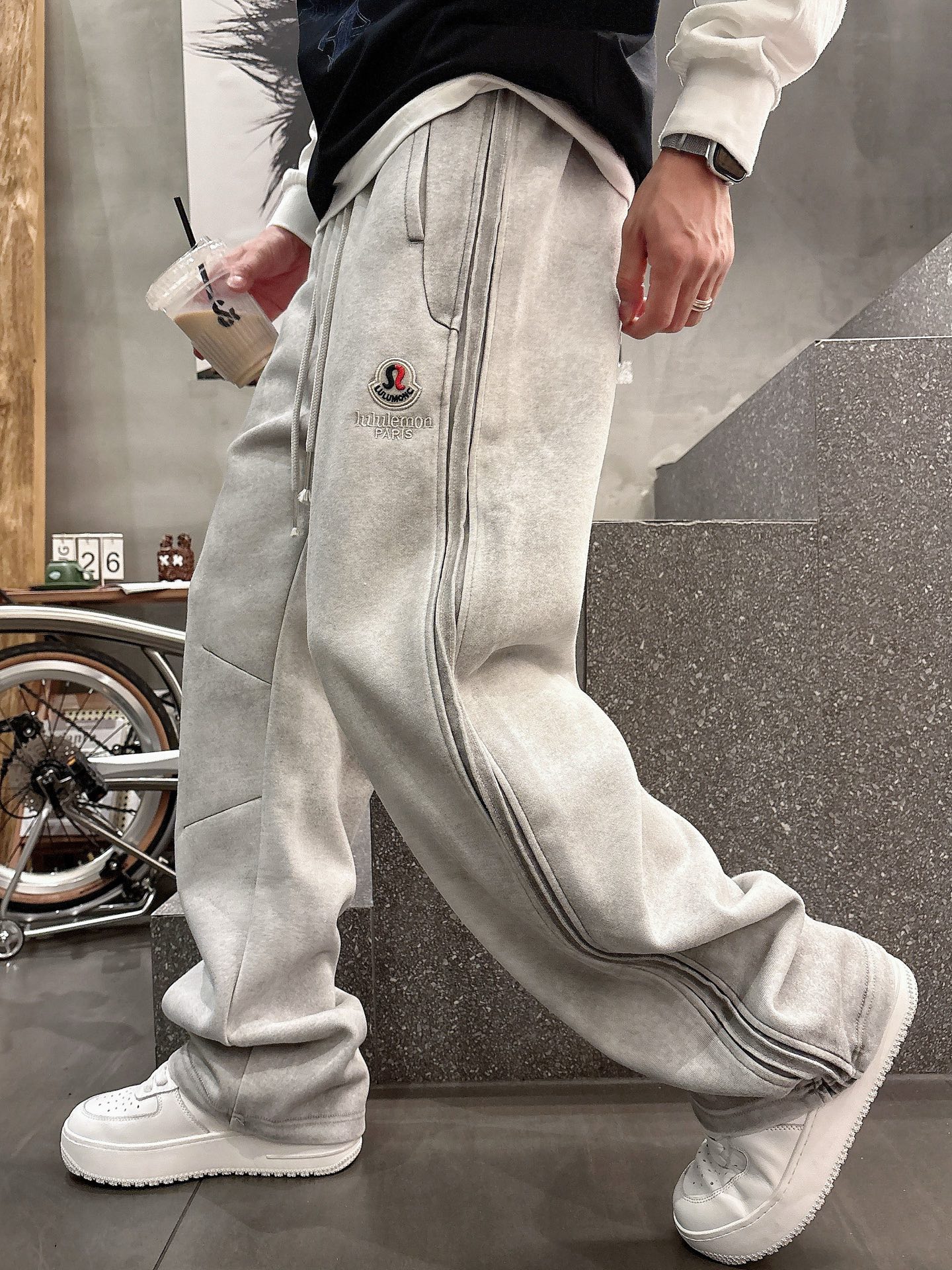 Classic Logo Casual Pants - Comfortable Custom Fabric, Perfect for Autumn/Winter 2 i1756798791118 1408 0 10