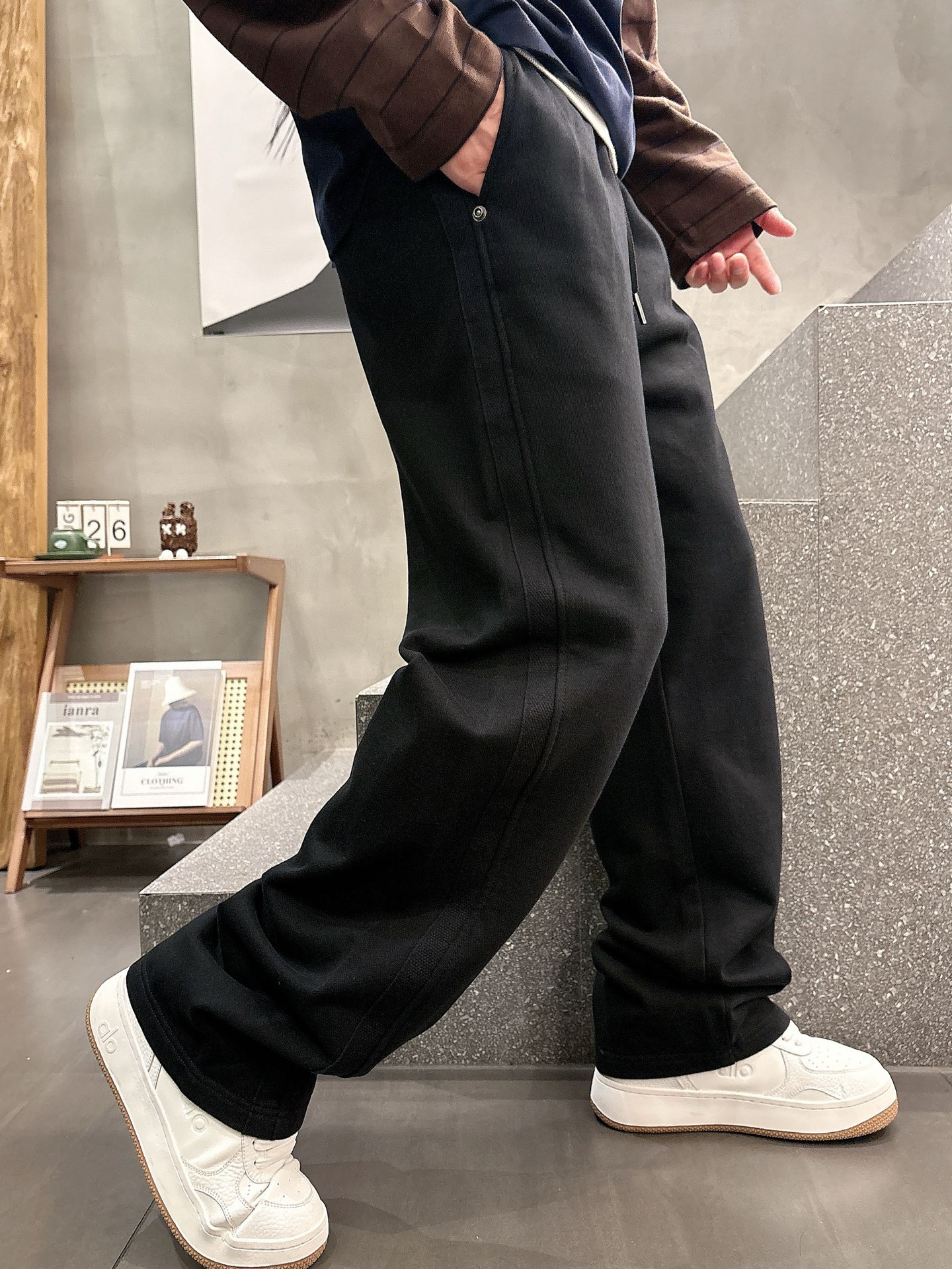 Dior Classic Logo Lounge Pants - Ultimate Comfort & Style 4 i1756800313818 3778 0 13