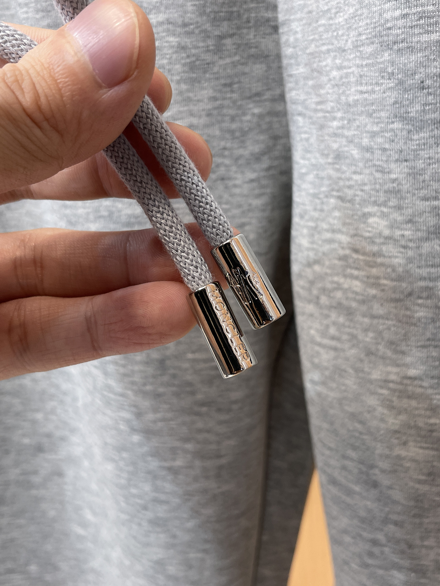 蒙口 顶级货品🐮 🆕2025秋冬新款休闲裤！官网同步发售。品牌经典LOGO休闲裤 ，定制面料，舒适度极好