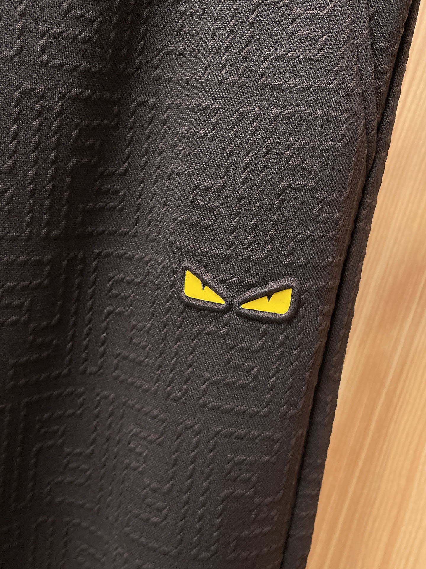 芬迪 顶级货品🐮 🆕2025秋冬新款休闲裤！官网同步发售。品牌经典LOGO休闲裤 ，定制面料，舒适度极好