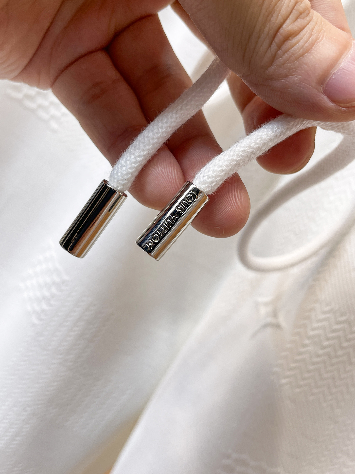 LV 顶级货品🐮 🆕2025秋冬新款休闲裤！官网同步发售。品牌经典LOGO休闲裤 ，定制面料，舒适度极好