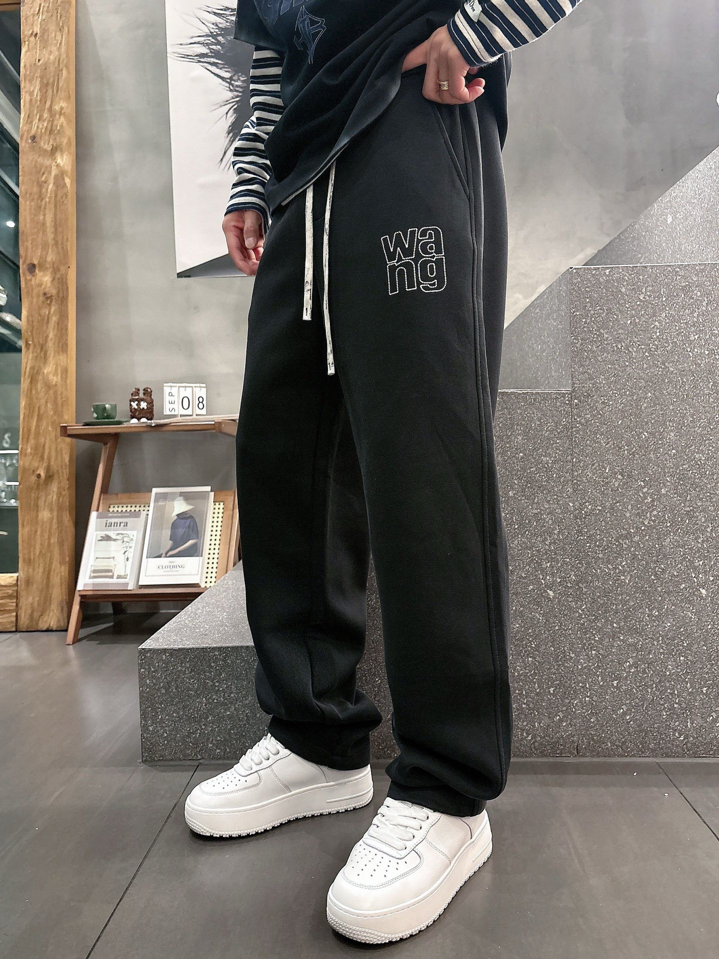 Men's Classic Logo Casual Pants - Comfortable & Stylish, Sizes M-3XL 3 i1757770553168 4744 0 8