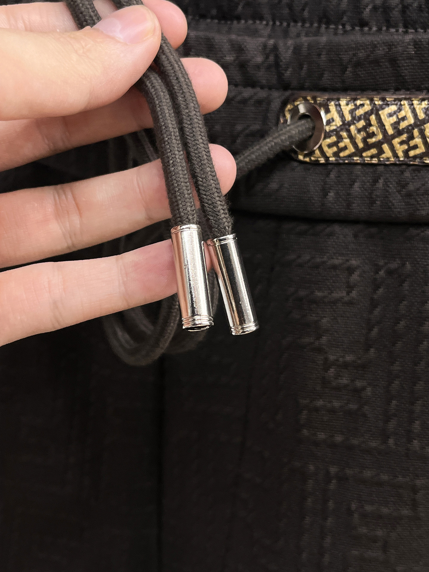 芬迪 顶级货品🐮 🆕2026春夏新款休闲裤！官网同步发售。品牌经典LOGO休闲裤 ，定制面料，舒适度极好