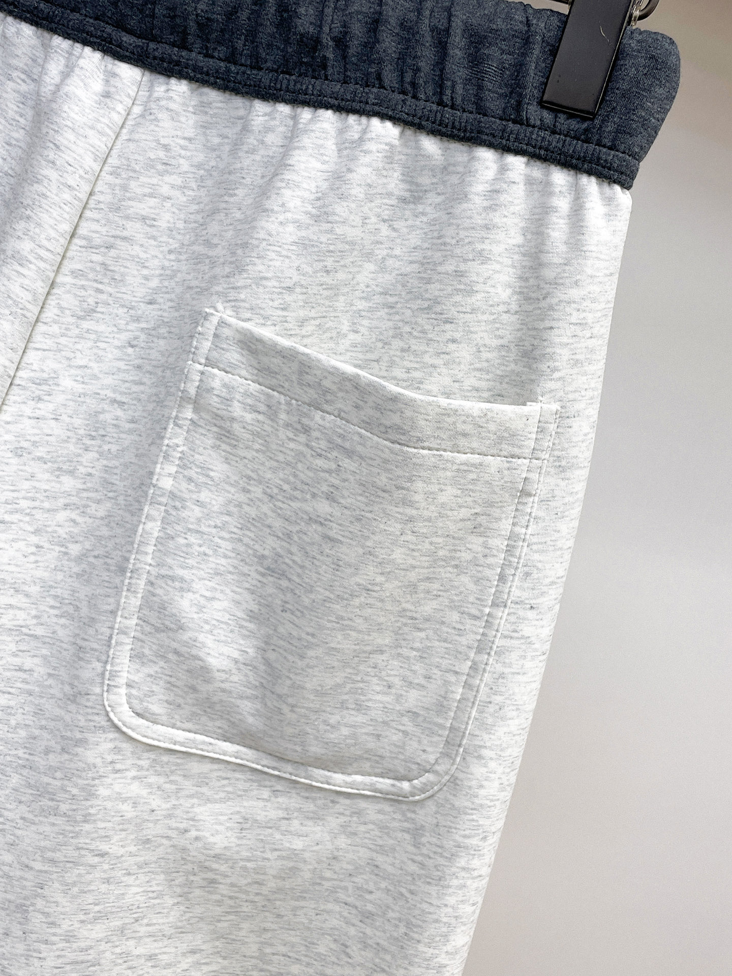 alo 顶级货品🐮 🆕2026春夏新款休闲裤！官网同步发售。品牌经典LOGO休闲裤 ，定制面料，舒适度极