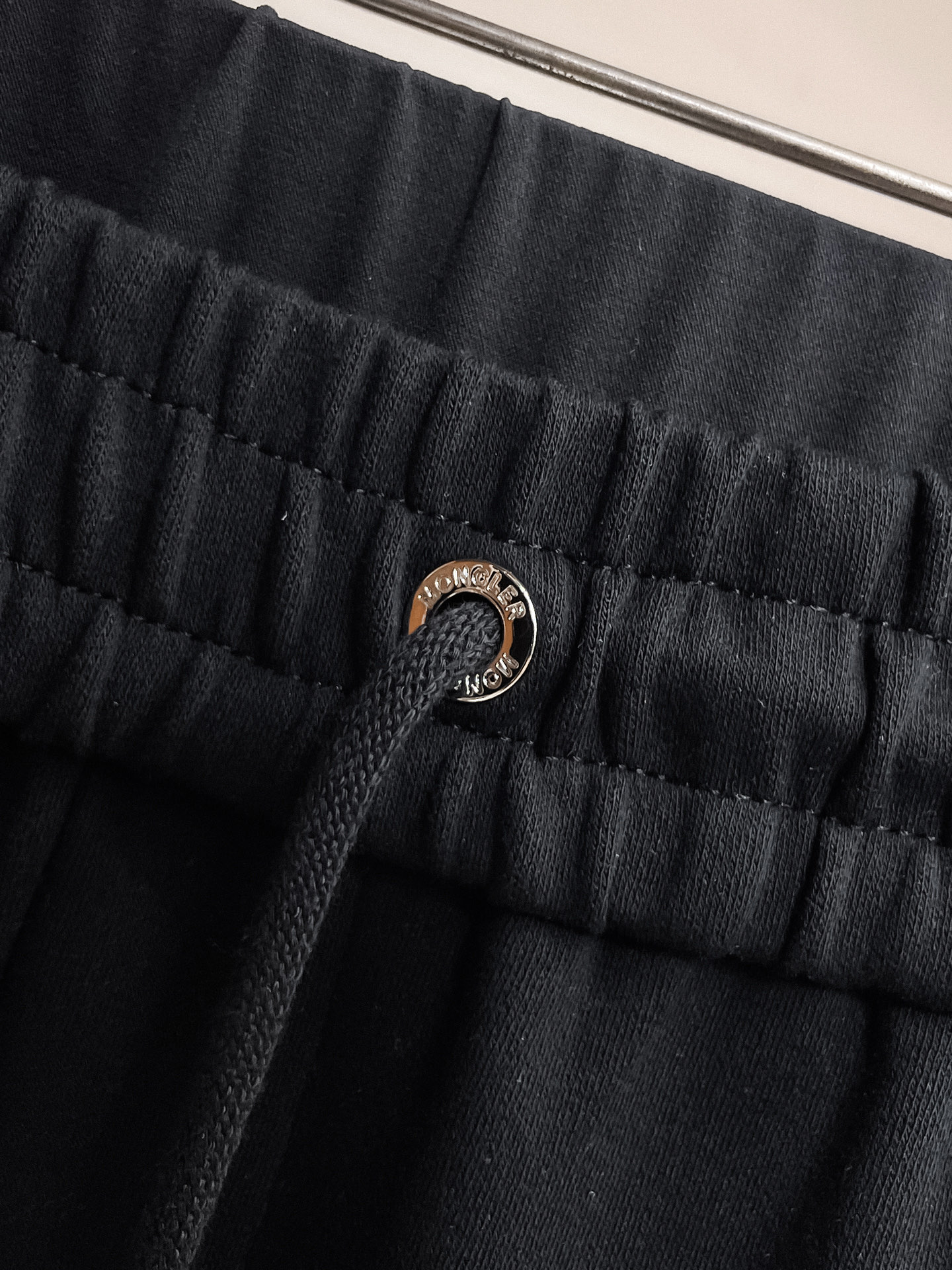 蒙口 顶级货品🐮 🆕2026春夏新款休闲裤！官网同步发售。品牌经典LOGO休闲裤 ，定制面料，舒适度极好