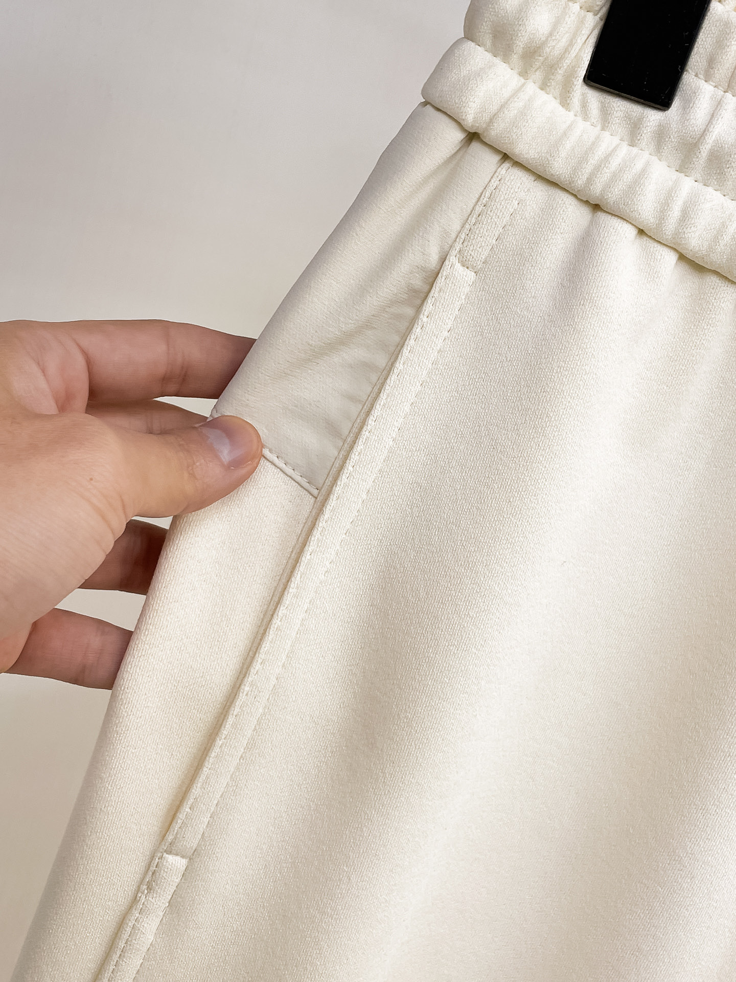 蒙口 顶级货品🐮 🆕2026春夏新款休闲裤！官网同步发售。品牌经典LOGO休闲裤 ，定制面料，舒适度极好