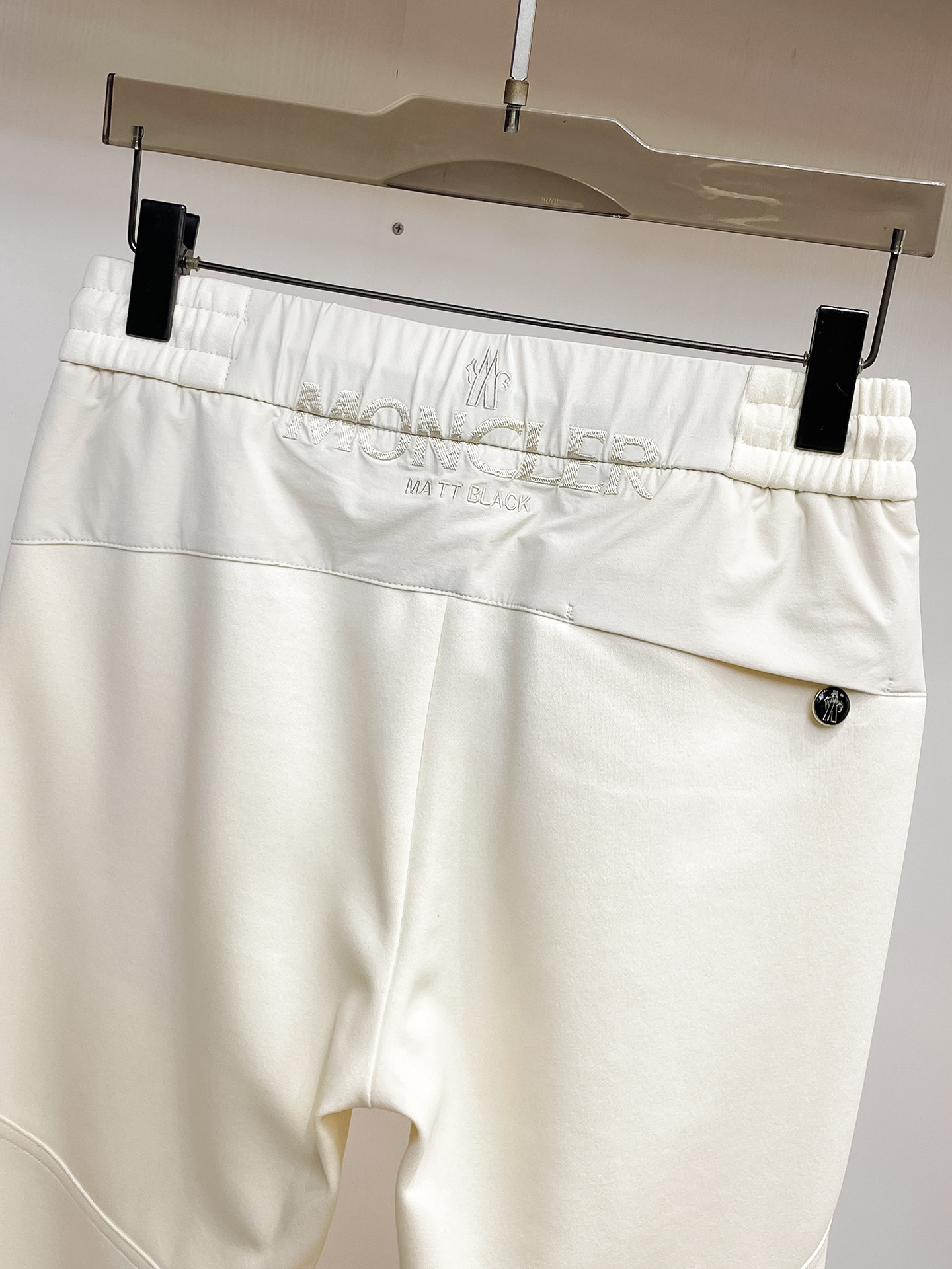 蒙口 顶级货品🐮 🆕2026春夏新款休闲裤！官网同步发售。品牌经典LOGO休闲裤 ，定制面料，舒适度极好