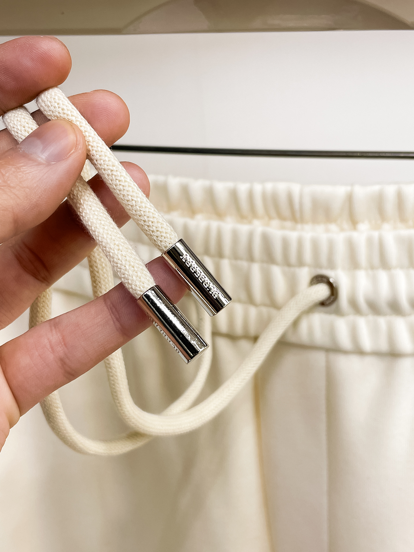 巴宝莉 顶级货品🐮 🆕2026春夏新款休闲裤！官网同步发售。品牌经典LOGO休闲裤 ，定制面料，舒适度极