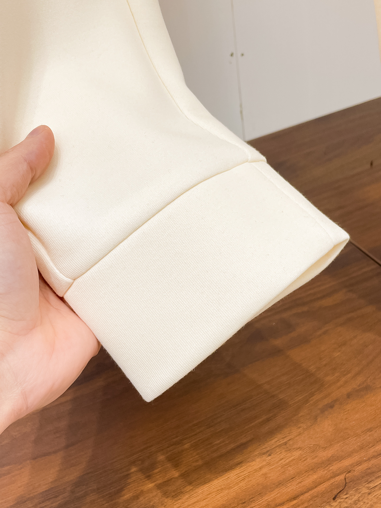 巴宝莉 顶级货品🐮 🆕2026春夏新款休闲裤！官网同步发售。品牌经典LOGO休闲裤 ，定制面料，舒适度极