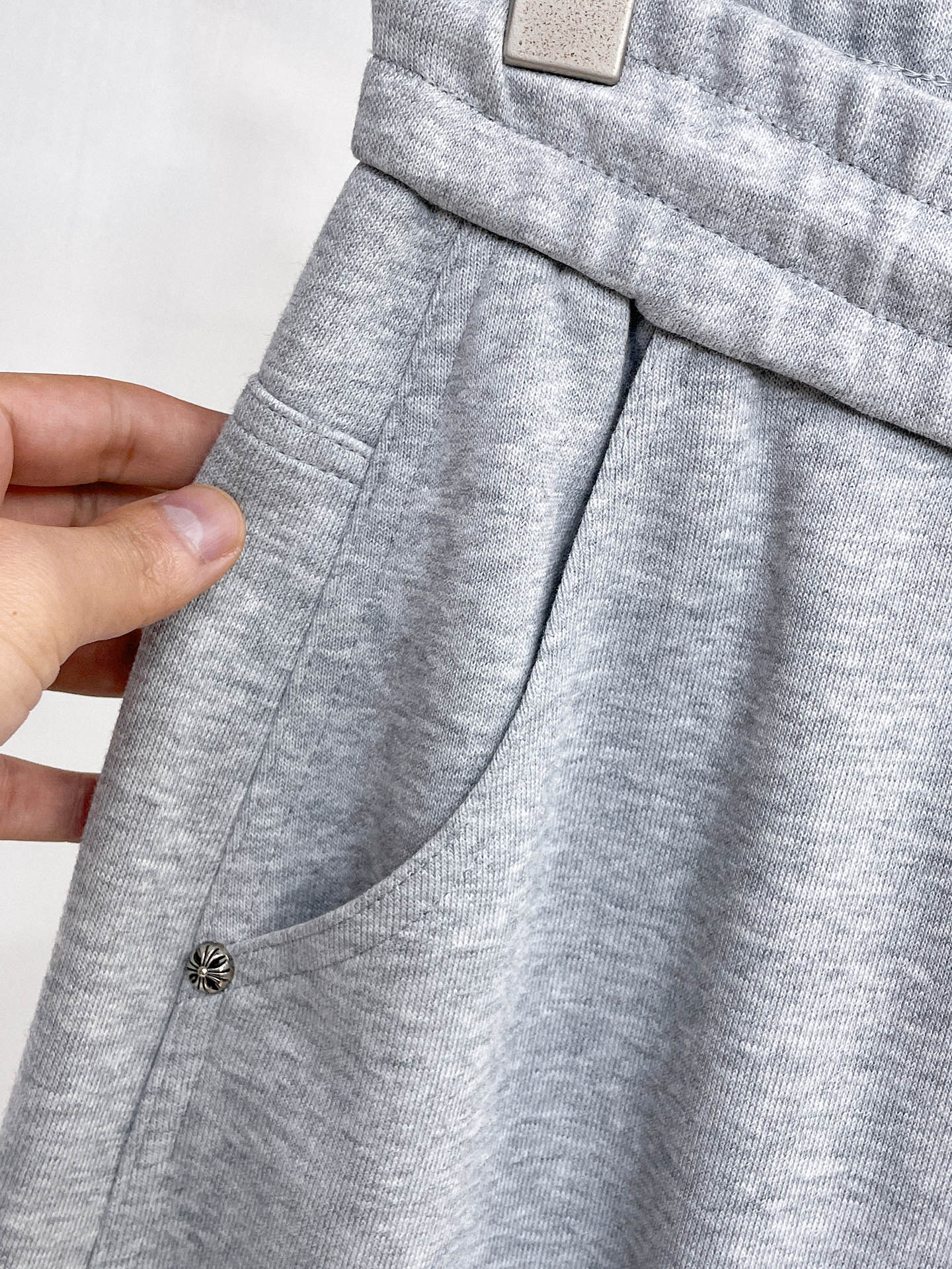 克罗心 顶级货品🐮 🆕2026春夏新款休闲裤！官网同步发售。品牌经典LOGO休闲裤 ，定制面料，舒适度极