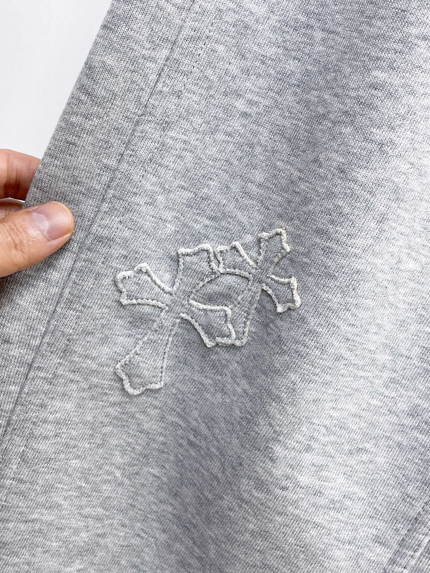 克罗心 顶级货品🐮 🆕2026春夏新款休闲裤！官网同步发售。品牌经典LOGO休闲裤 ，定制面料，舒适度极