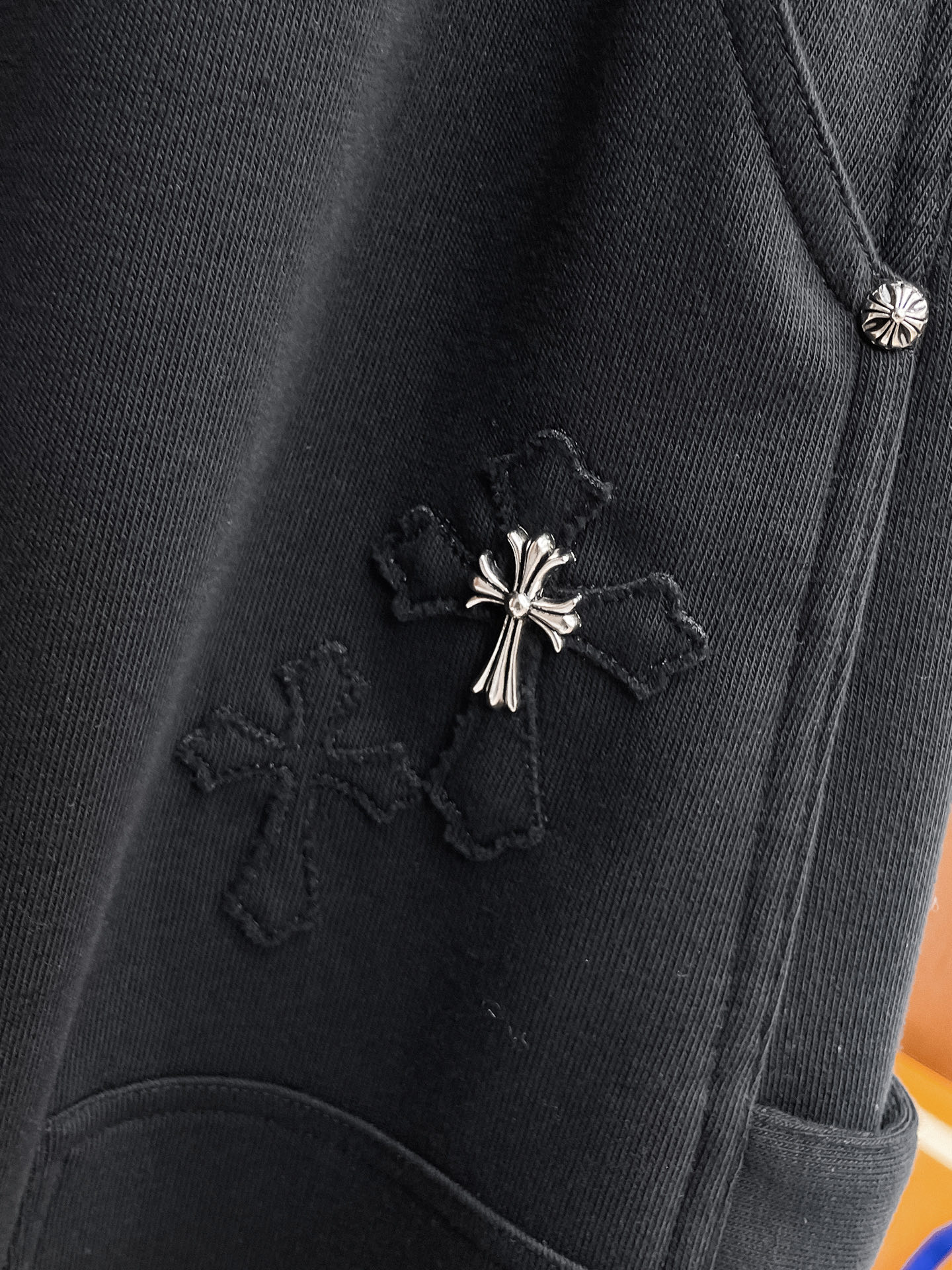 克罗心 顶级货品🐮 🆕2026春夏新款休闲裤！官网同步发售。品牌经典LOGO休闲裤 ，定制面料，舒适度极