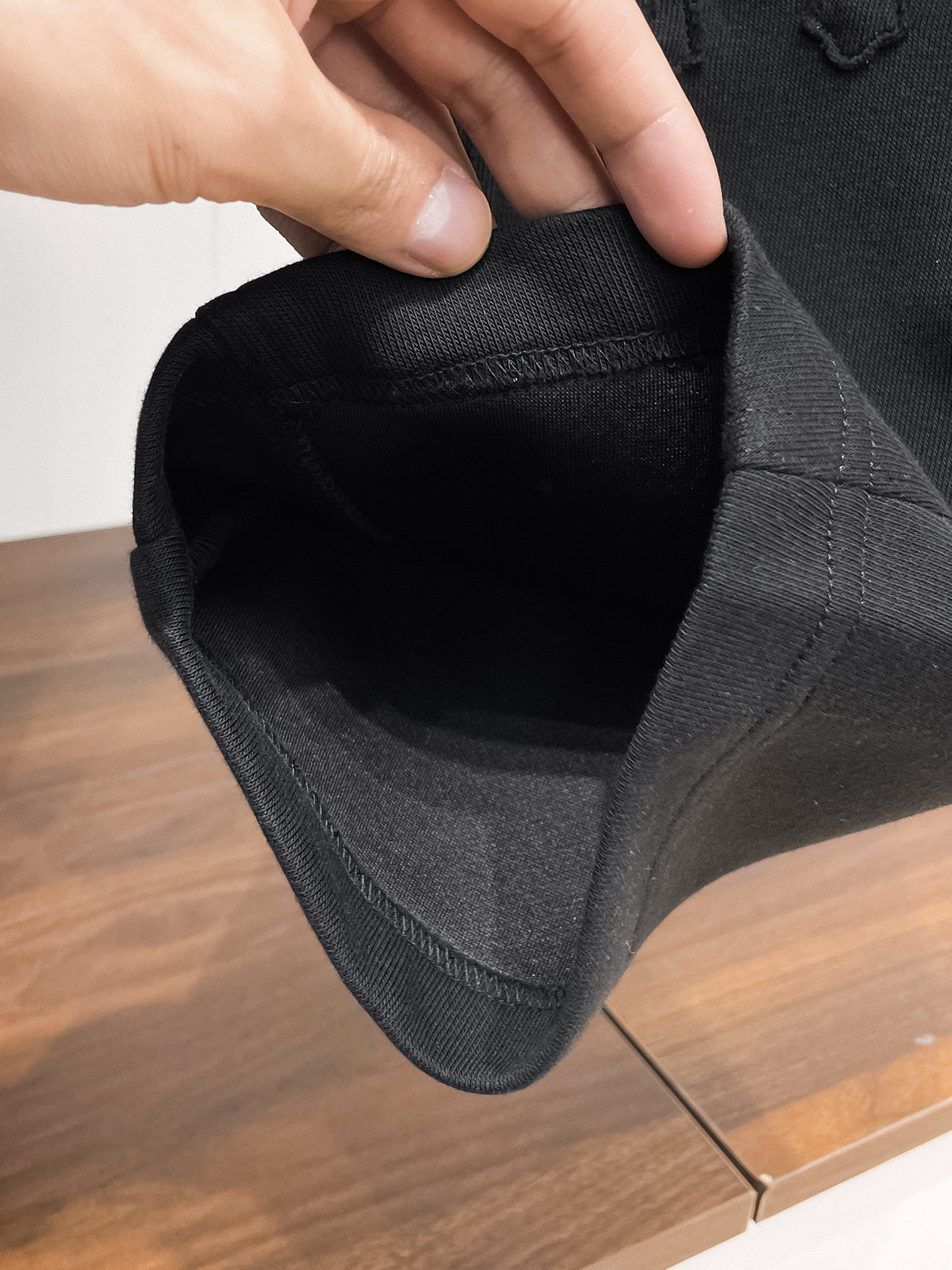 克罗心 顶级货品🐮 🆕2026春夏新款休闲裤！官网同步发售。品牌经典LOGO休闲裤 ，定制面料，舒适度极