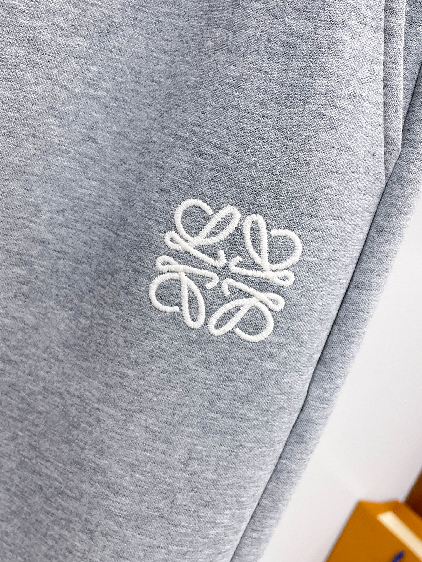 罗意威 顶级货品🐮 🆕2026春夏新款休闲裤！官网同步发售。品牌经典LOGO休闲裤 ，定制面料，舒适度极