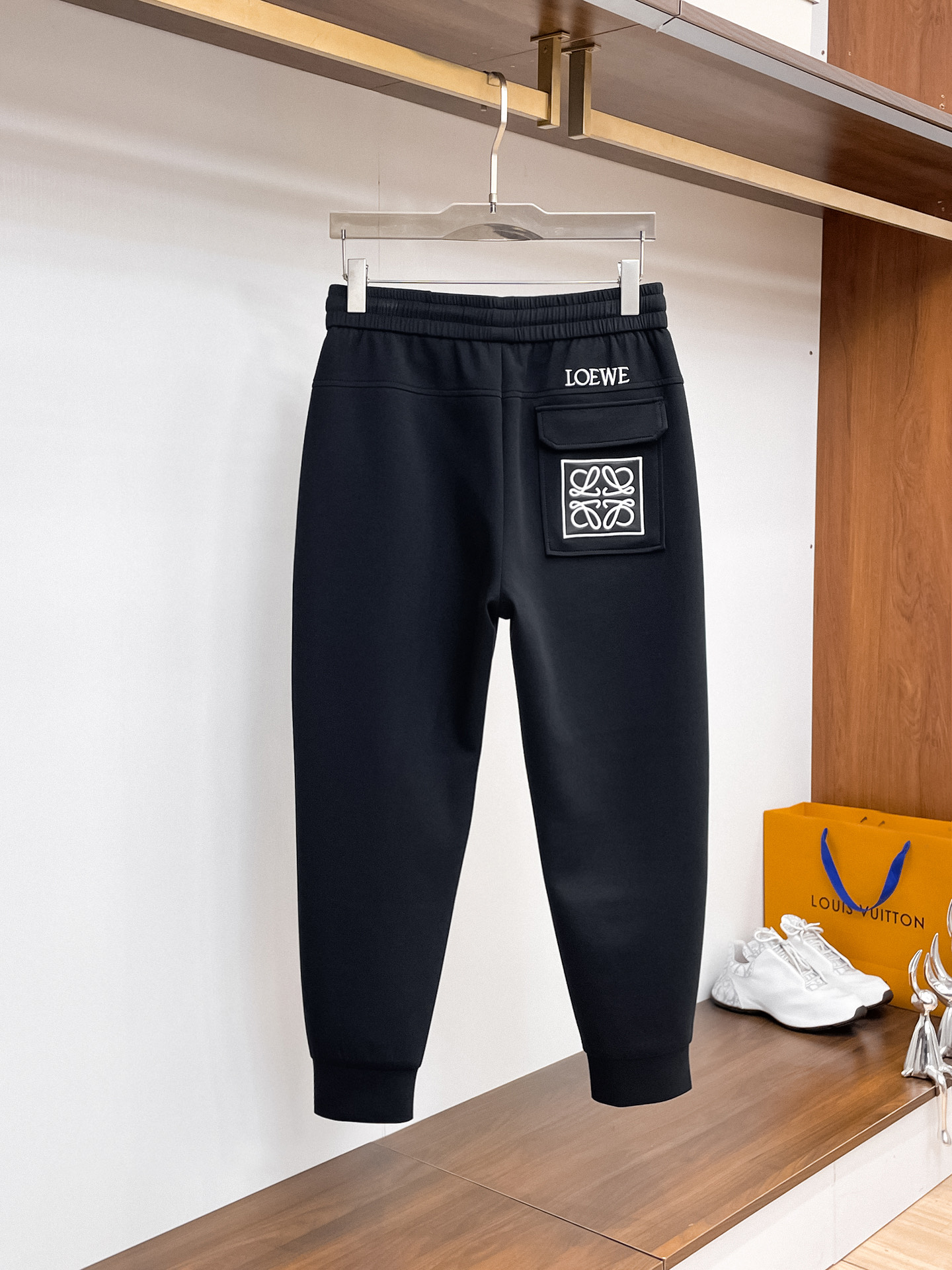 罗意威 顶级货品🐮 🆕2026春夏新款休闲裤！官网同步发售。品牌经典LOGO休闲裤 ，定制面料，舒适度极