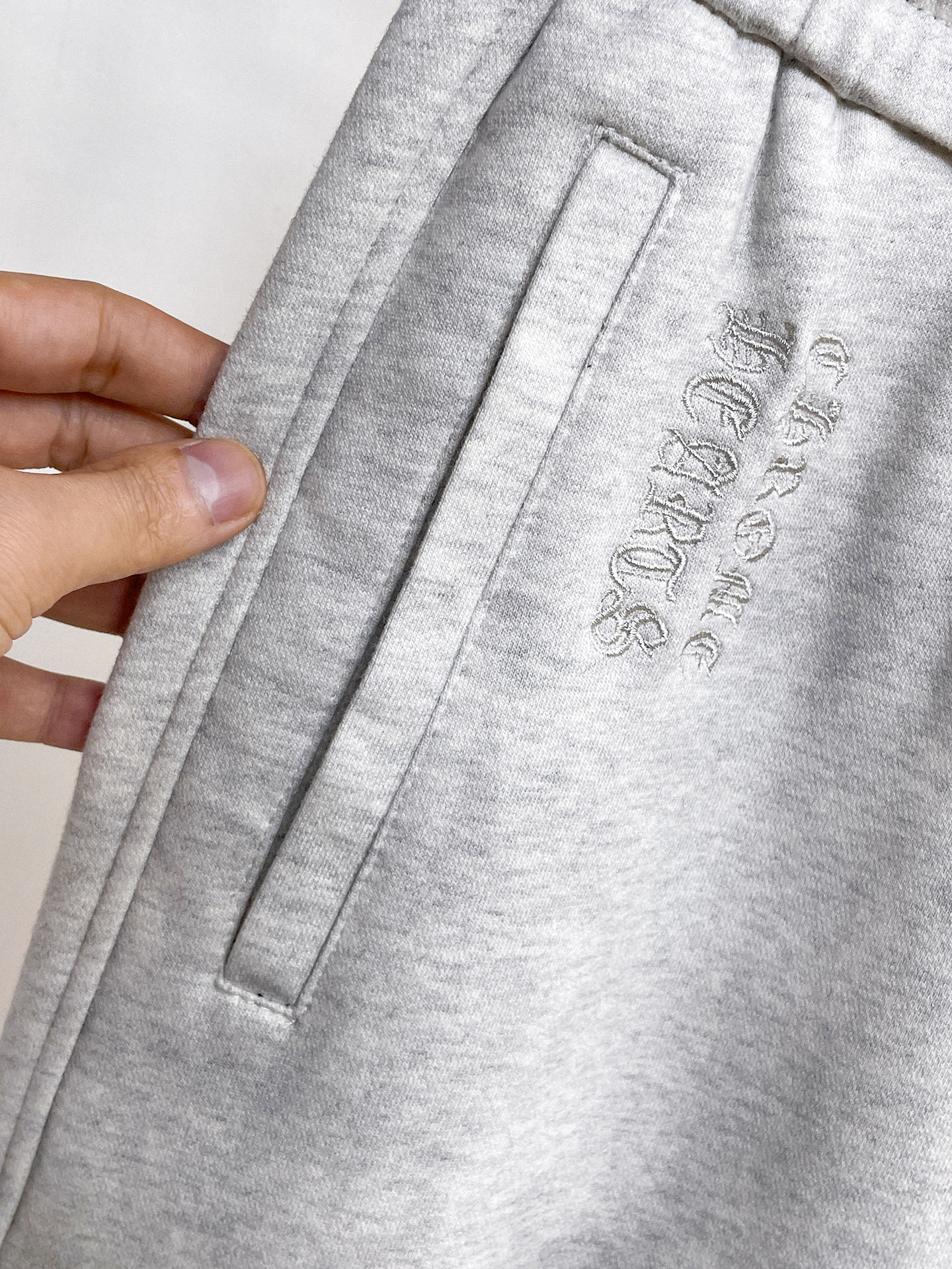 克罗心 顶级货品🐮 🆕2026春夏新款休闲裤！官网同步发售。品牌经典LOGO休闲裤 ，定制面料，舒适度极