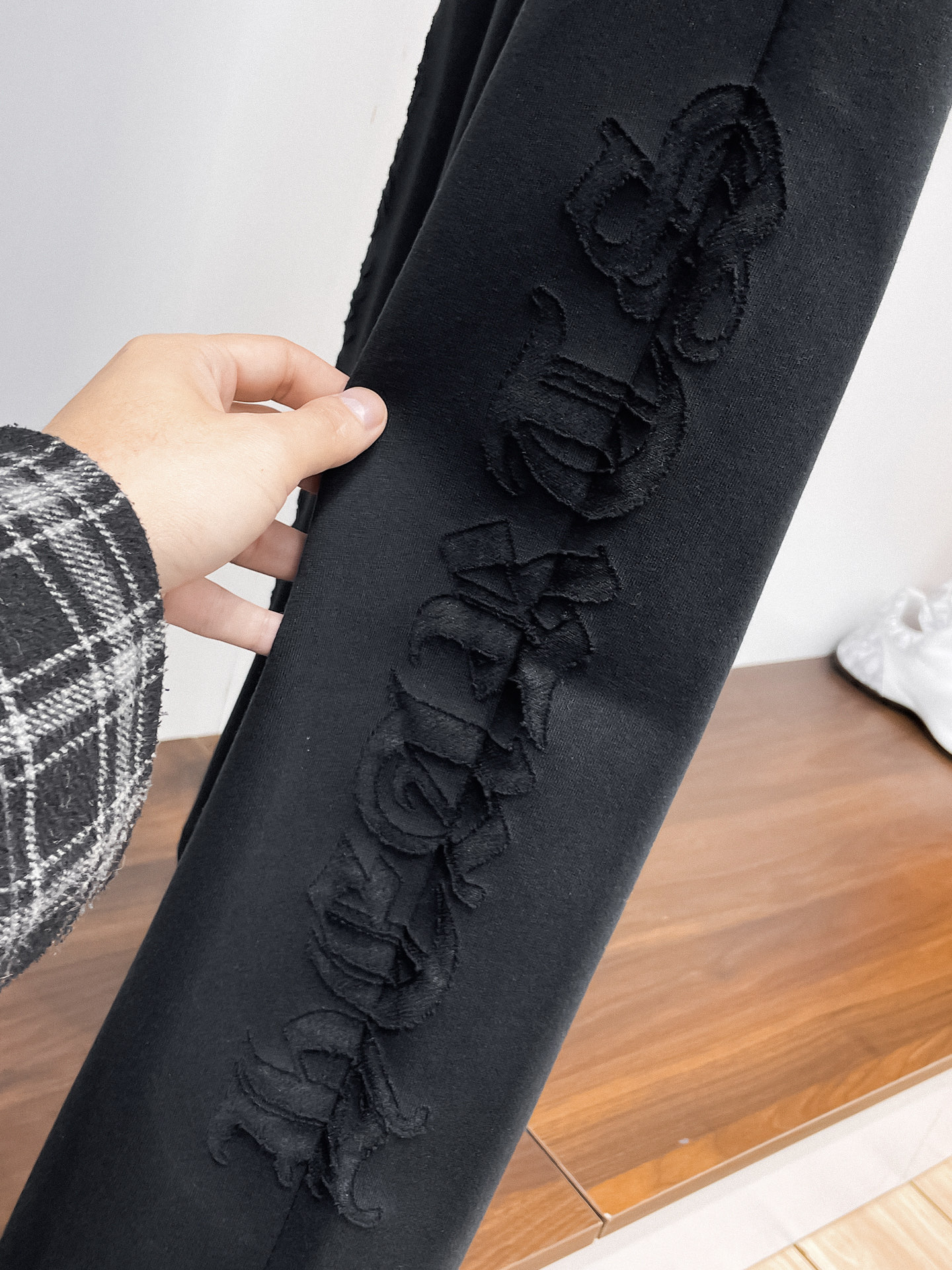 克罗心 顶级货品🐮 🆕2026春夏新款休闲裤！官网同步发售。品牌经典LOGO休闲裤 ，定制面料，舒适度极