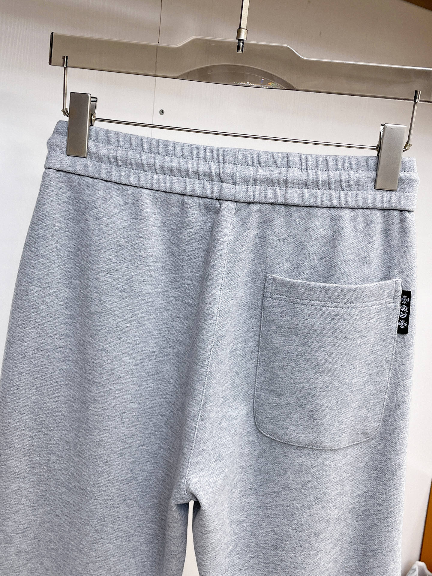 克罗心 顶级货品🐮 🆕2026春夏新款休闲裤！官网同步发售。品牌经典LOGO休闲裤 ，定制面料，舒适度极