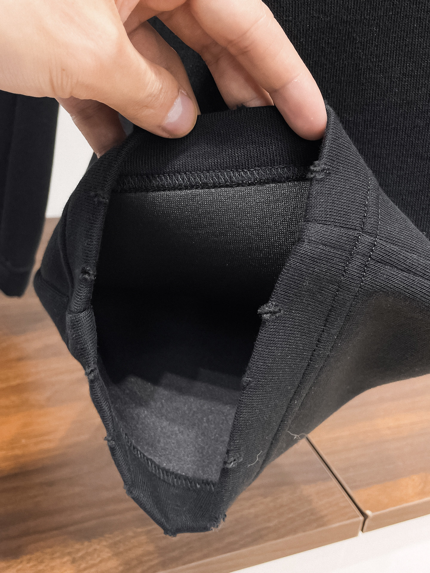 LV 顶级货品🐮 🆕2026春夏新款休闲裤！官网同步发售。品牌经典LOGO休闲裤 ，定制面料，舒适度极好