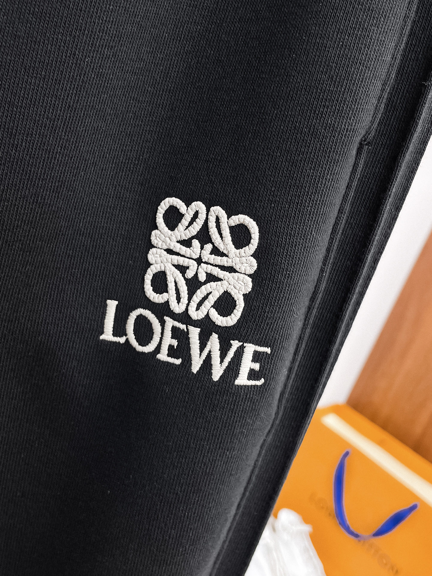 罗意威 顶级货品🐮 🆕2026春夏新款休闲裤！官网同步发售。品牌经典LOGO休闲裤 ，定制面料，舒适度极