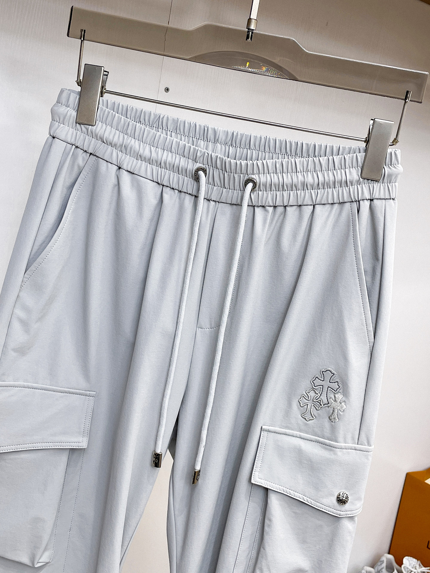 克罗心 顶级货品🐮 🆕2026春夏新款休闲裤！官网同步发售。品牌经典LOGO休闲裤 ，定制面料，舒适度极