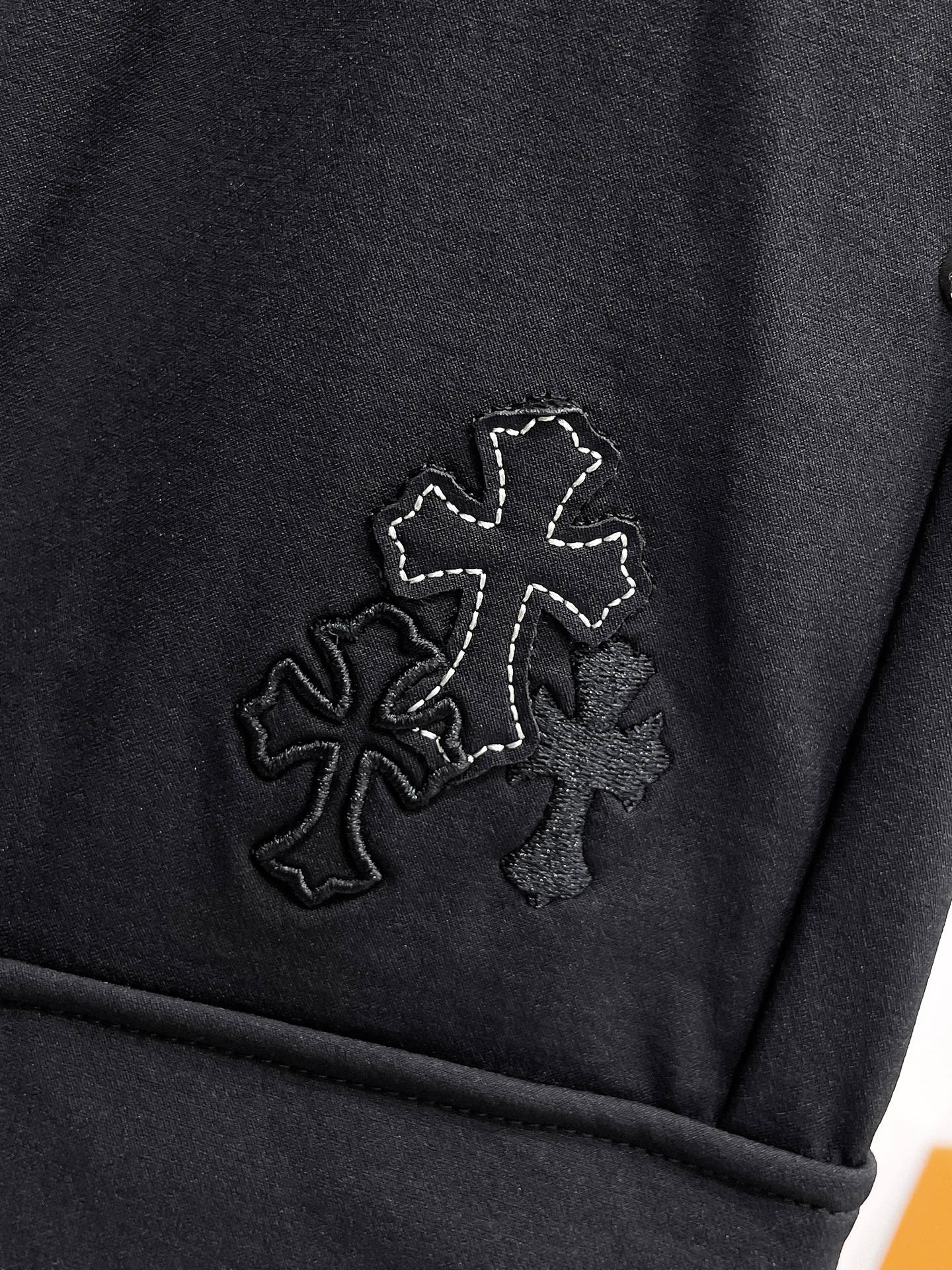 克罗心 顶级货品🐮 🆕2026春夏新款休闲裤！官网同步发售。品牌经典LOGO休闲裤 ，定制面料，舒适度极