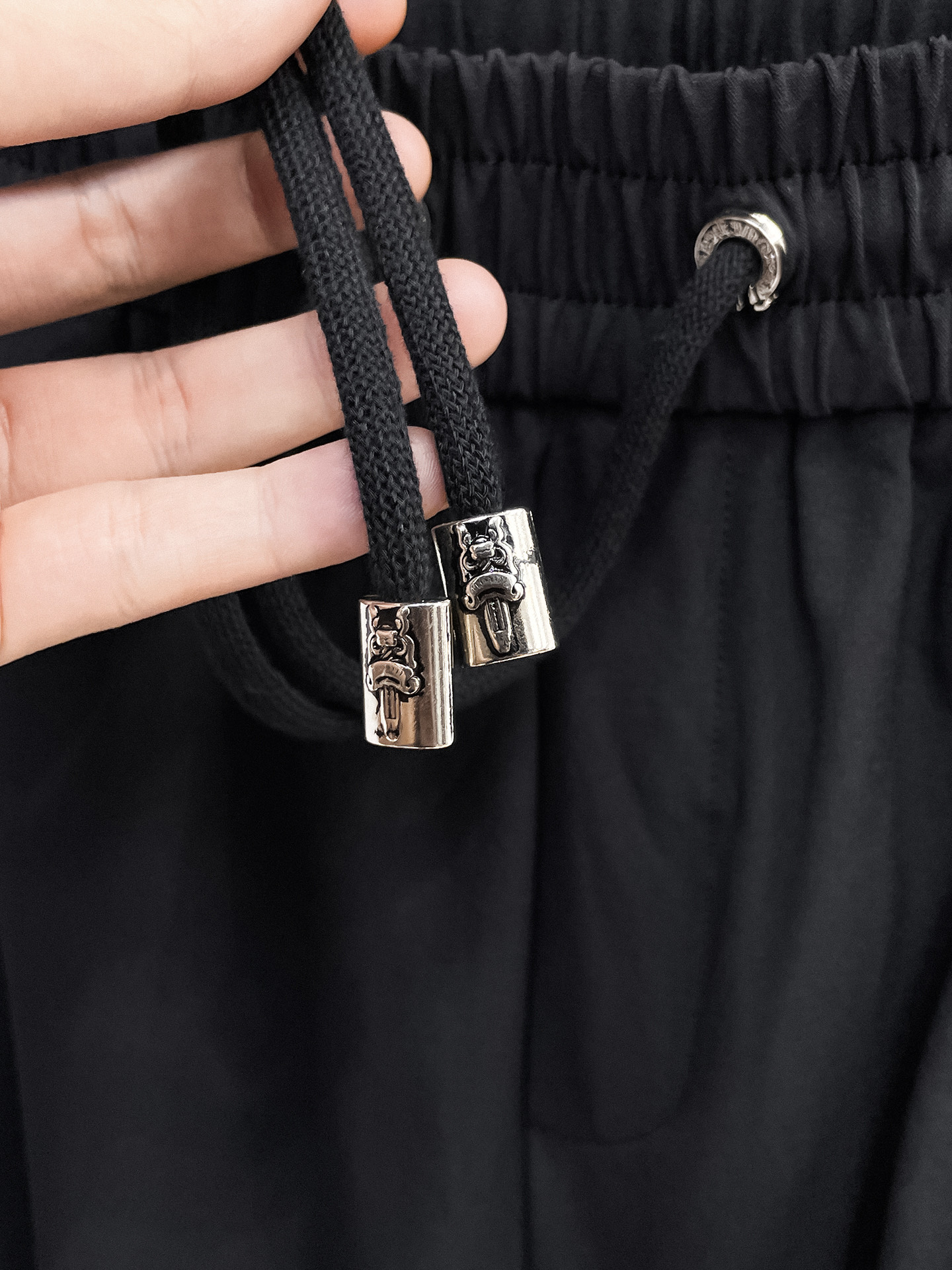 克罗心 顶级货品🐮 🆕2026春夏新款休闲裤！官网同步发售。品牌经典LOGO休闲裤 ，定制面料，舒适度极