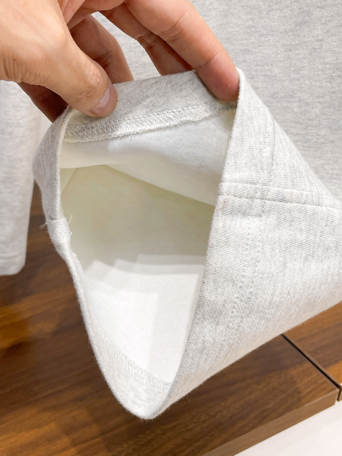 马吉拉 顶级货品🐮 🆕2026春夏新款休闲裤！官网同步发售。品牌经典LOGO休闲裤 ，定制面料，舒适度极