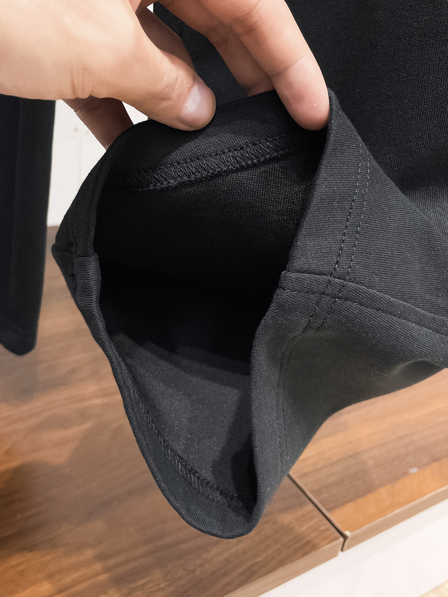 马吉拉 顶级货品🐮 🆕2026春夏新款休闲裤！官网同步发售。品牌经典LOGO休闲裤 ，定制面料，舒适度极