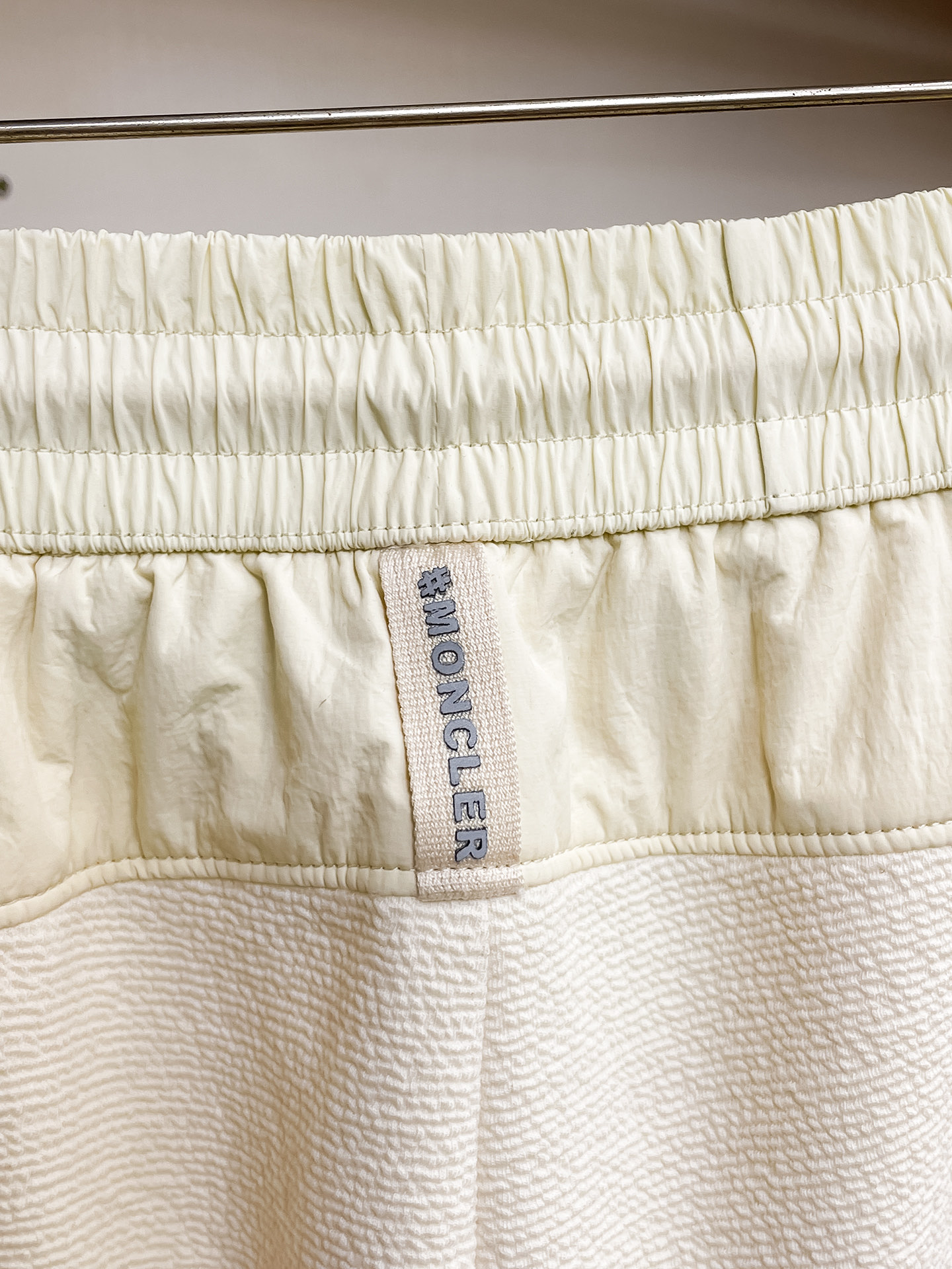 蒙口 顶级货品🐮 🆕2026春夏新款休闲裤！官网同步发售。品牌经典LOGO休闲裤 ，定制面料，舒适度极好