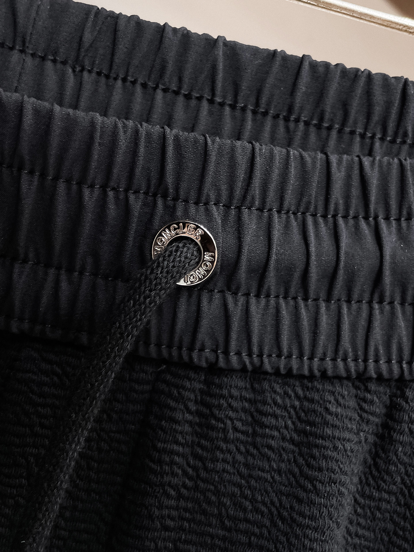 蒙口 顶级货品🐮 🆕2026春夏新款休闲裤！官网同步发售。品牌经典LOGO休闲裤 ，定制面料，舒适度极好