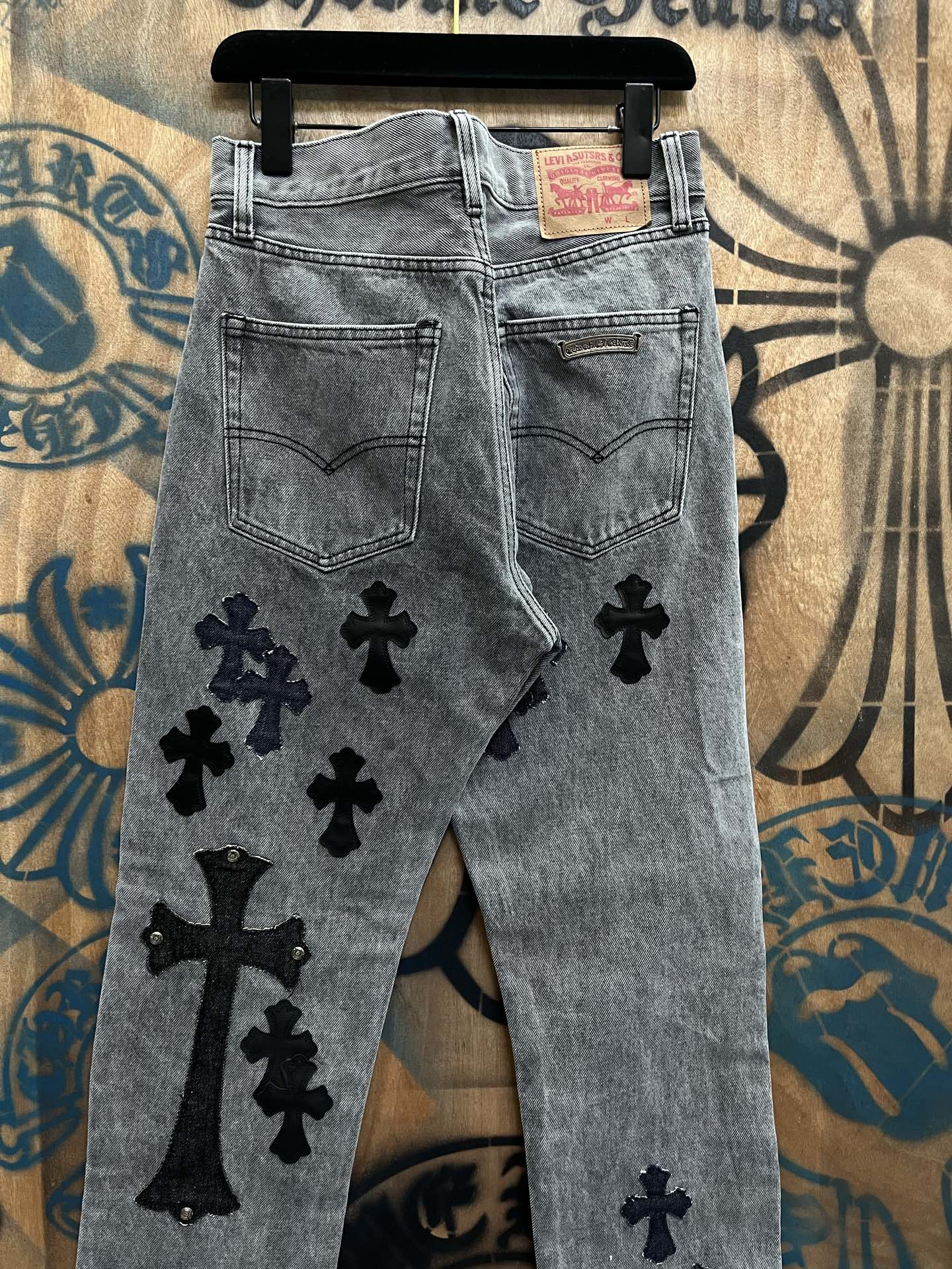 Chrome Hearts Limited Edition City Denim Jeans Vintage Levis Remake Pants 9 i1746700269338 1789 0 7