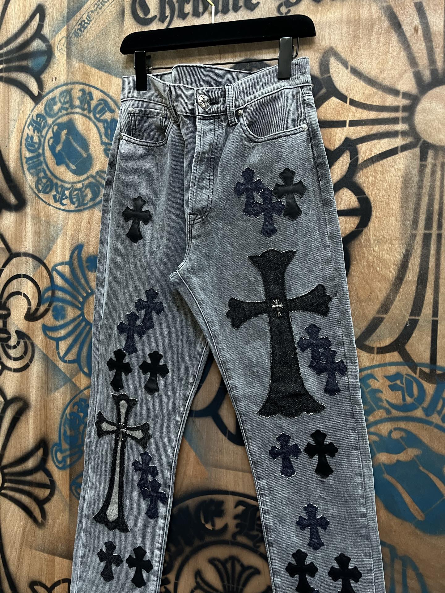 Chrome Hearts Limited Edition City Denim Jeans Vintage Levis Remake Pants 4 i1746700271373 9765 0 2