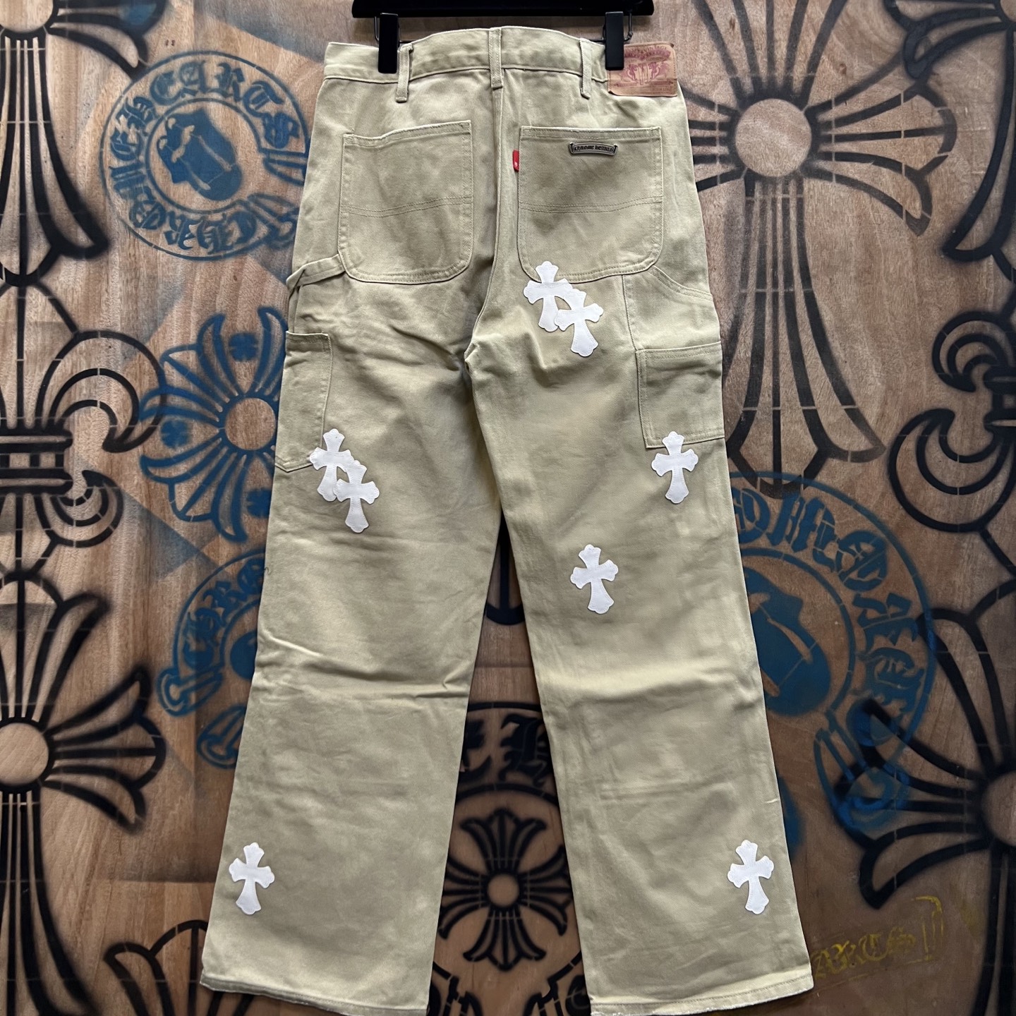 Chrome Hearts Limited Edition Vintage Levi's Remake Jeans - Unisex 6 i1751637271345 3805 0 4