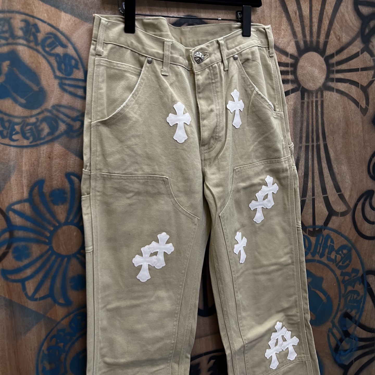 Chrome Hearts Limited Edition Vintage Levi's Remake Jeans - Unisex 4 i1751637271726 1955 0 2