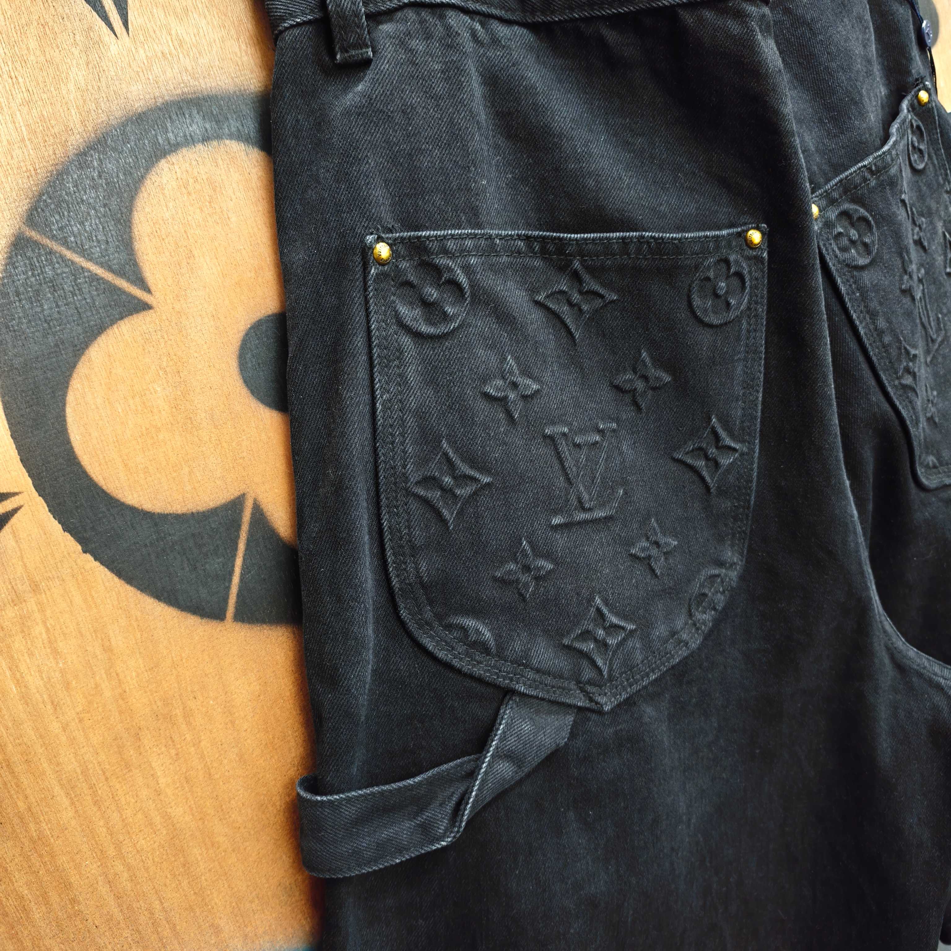 Louis Vuitton LV 23ss 压花浮雕牛仔短裤