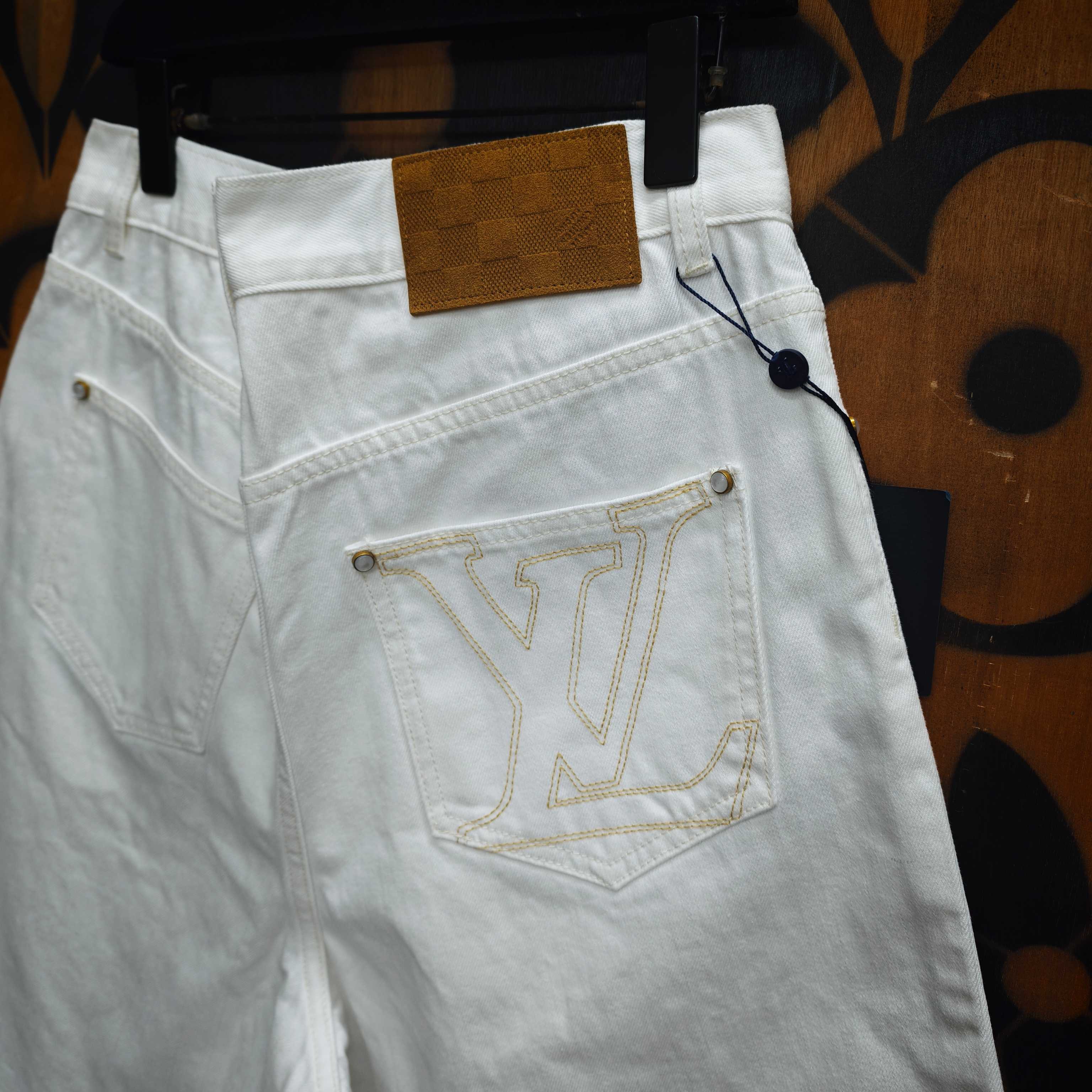 Louis Vuitton LV 2026 白色牛仔短裤