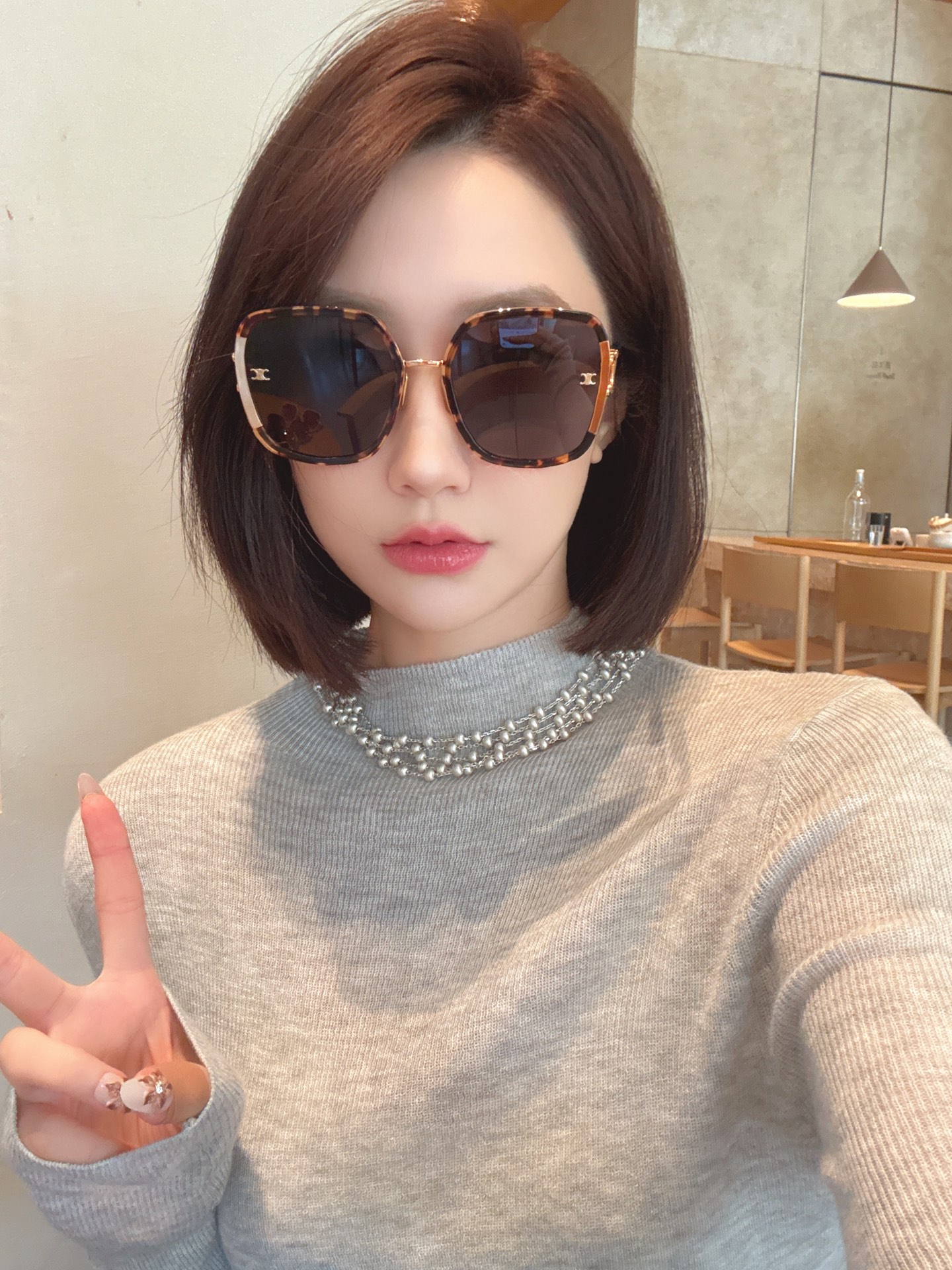  Celin*
mod ：CL40250U
凯旋门金属扣
