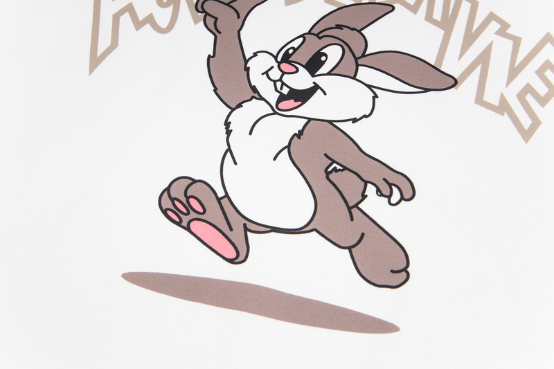 “Korean Cartoon Rabbit T-Shirt with Tampons: Spring/Summer Collection 2027” - 图片 5