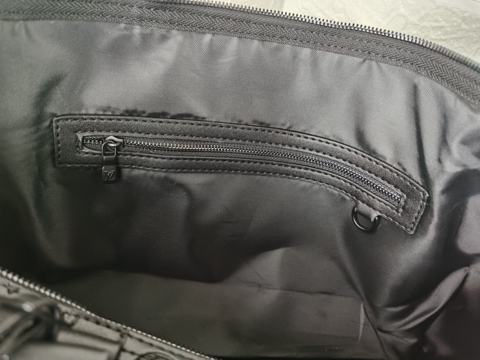 Keepall Bandoulière 50 モノグラムシャドウ トラベルバッグ