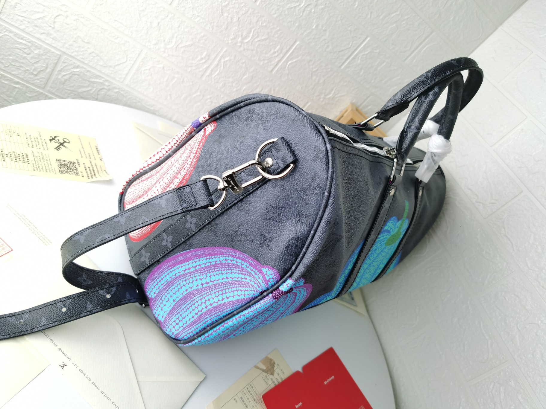 ルイ・ヴィトン Keepall 45 - クラシックデザインと機能性を兼ね備えたトラベルバッグ