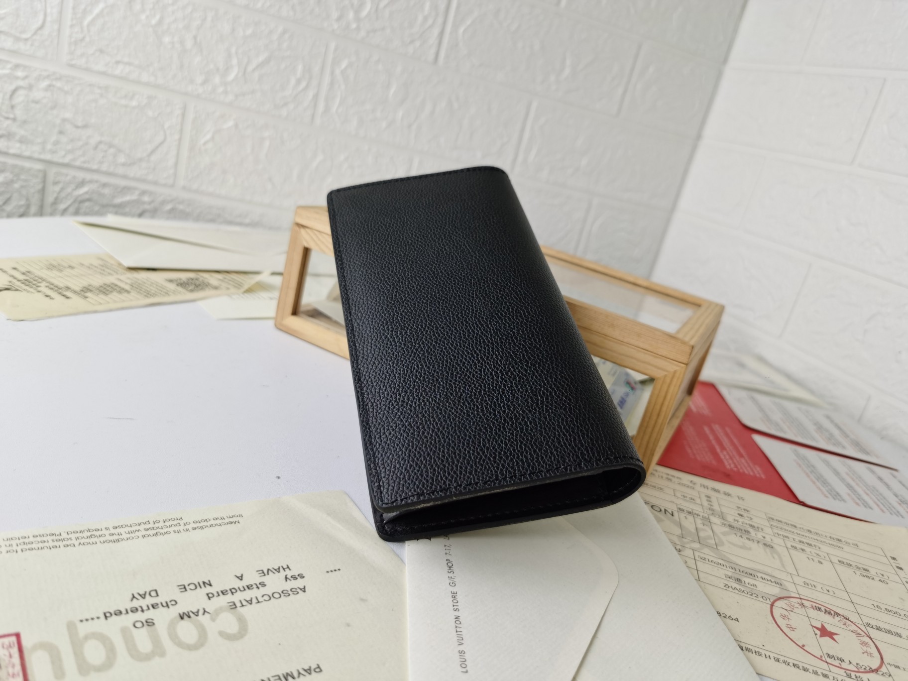 ルイ・ヴィトン M58192 ブラッザ ブラック ライチ柄 財布