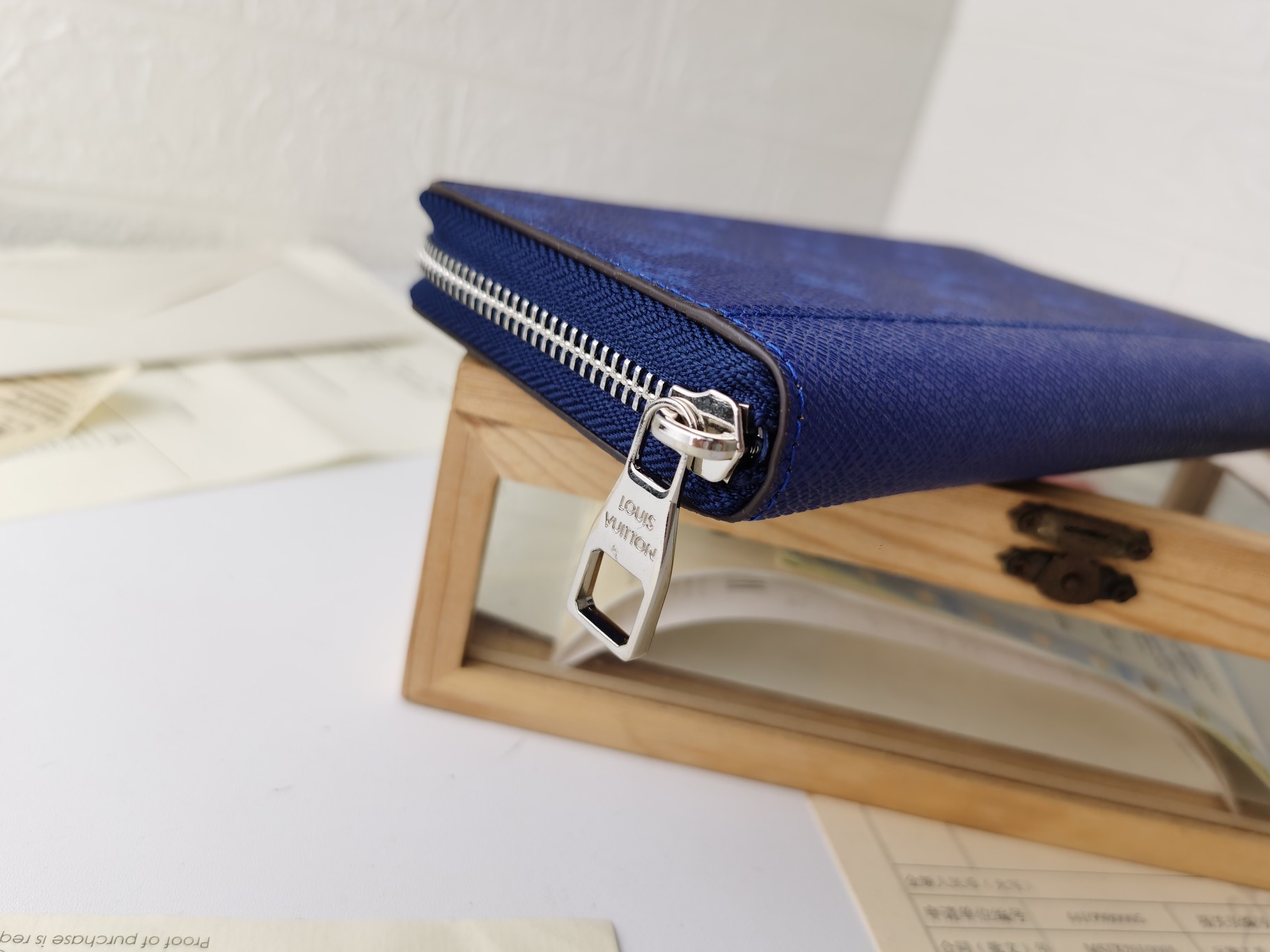 高級ブランド 男性用ダミエグラフィット ラウンドファスナー財布